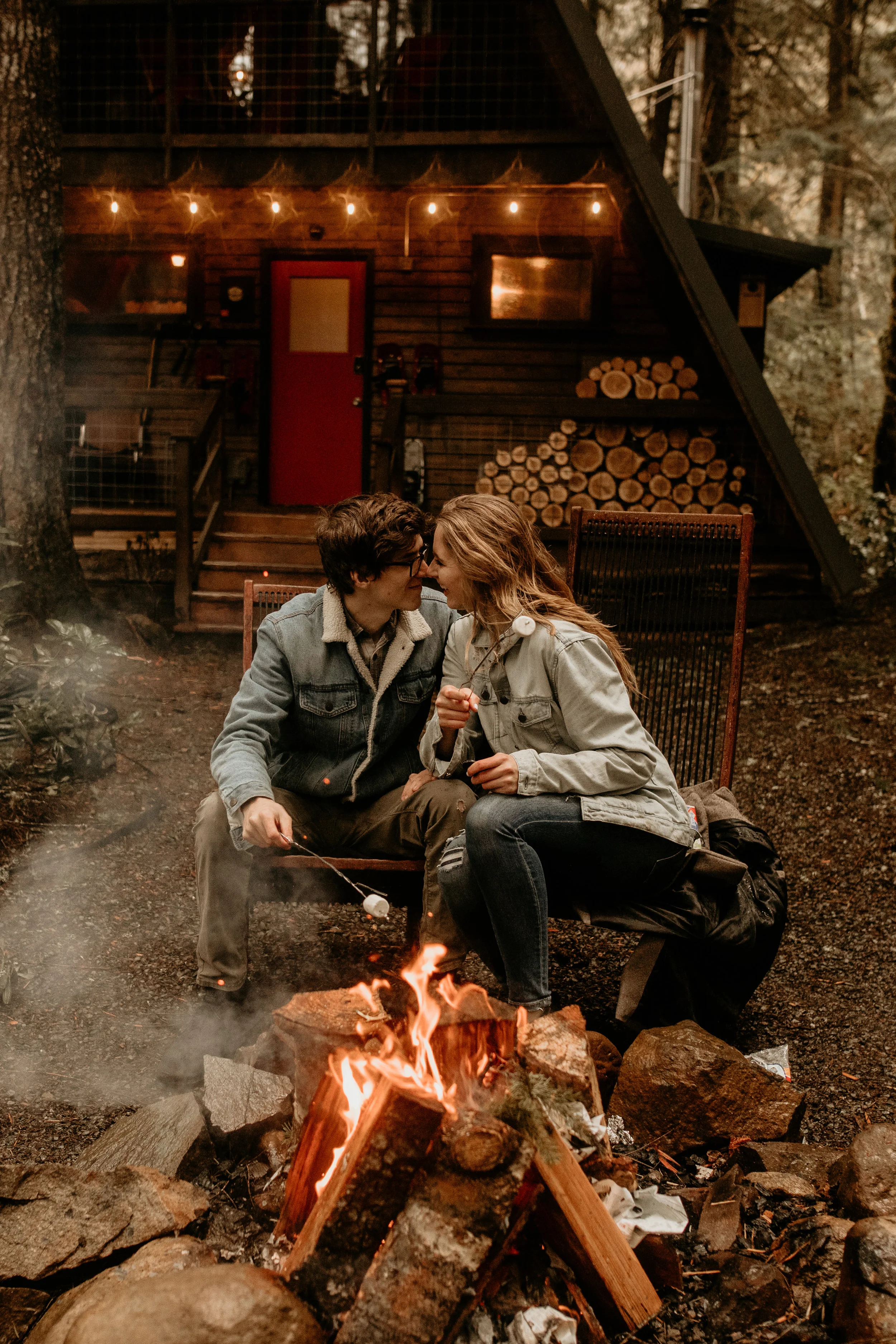 Mt rainier a-frame, mt rainier national park, backwood cabin, little owl cabin, Seattle elopement photographer - pnw elopement photographer - tacoma elopement photographer - Seattle wedding photographer - tacoma wedding photographer - pnw wedding p…