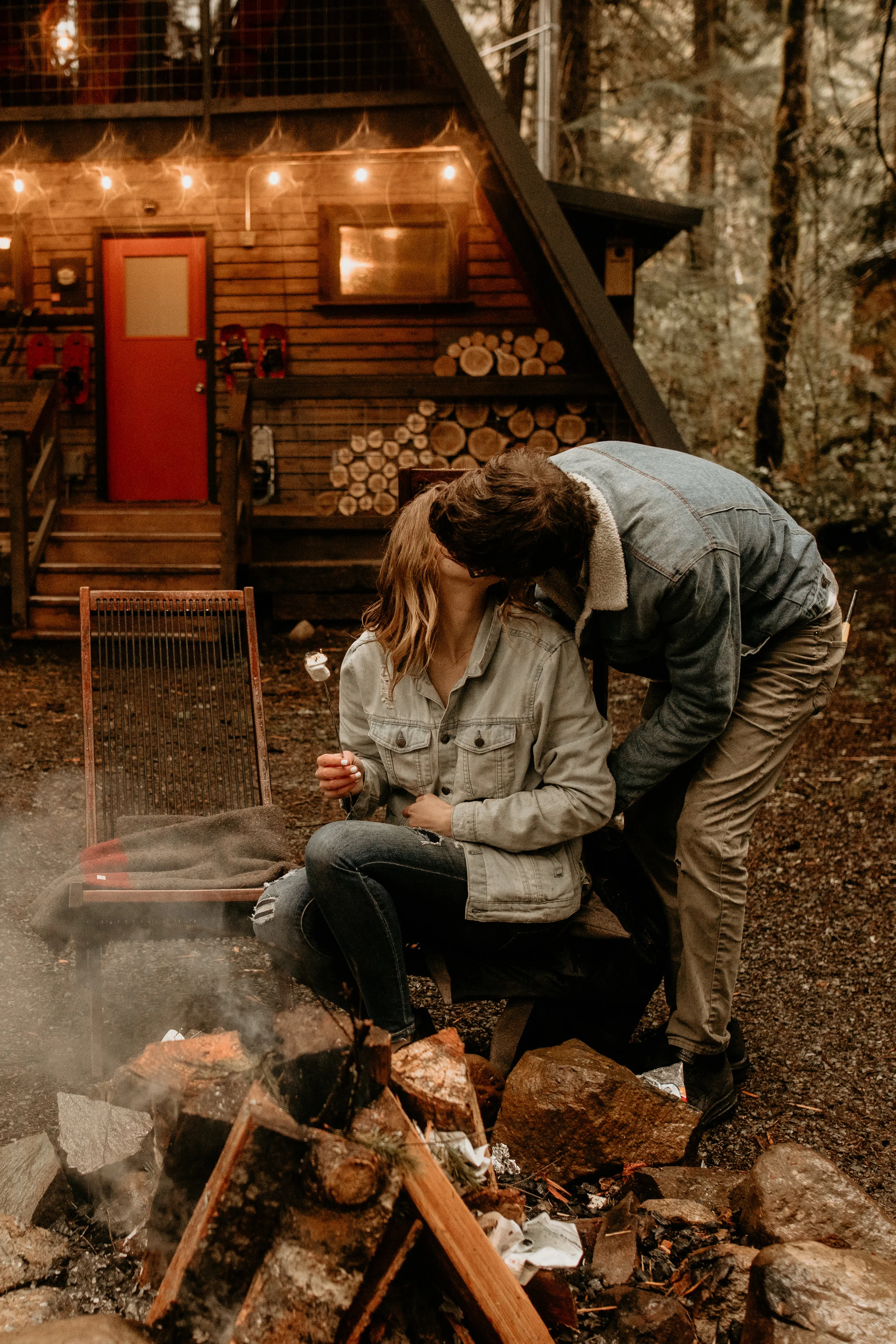 Mt rainier a-frame, mt rainier national park, backwood cabin, little owl cabin, Seattle elopement photographer - pnw elopement photographer - tacoma elopement photographer - Seattle wedding photographer - tacoma wedding photographer - pnw wedding p…