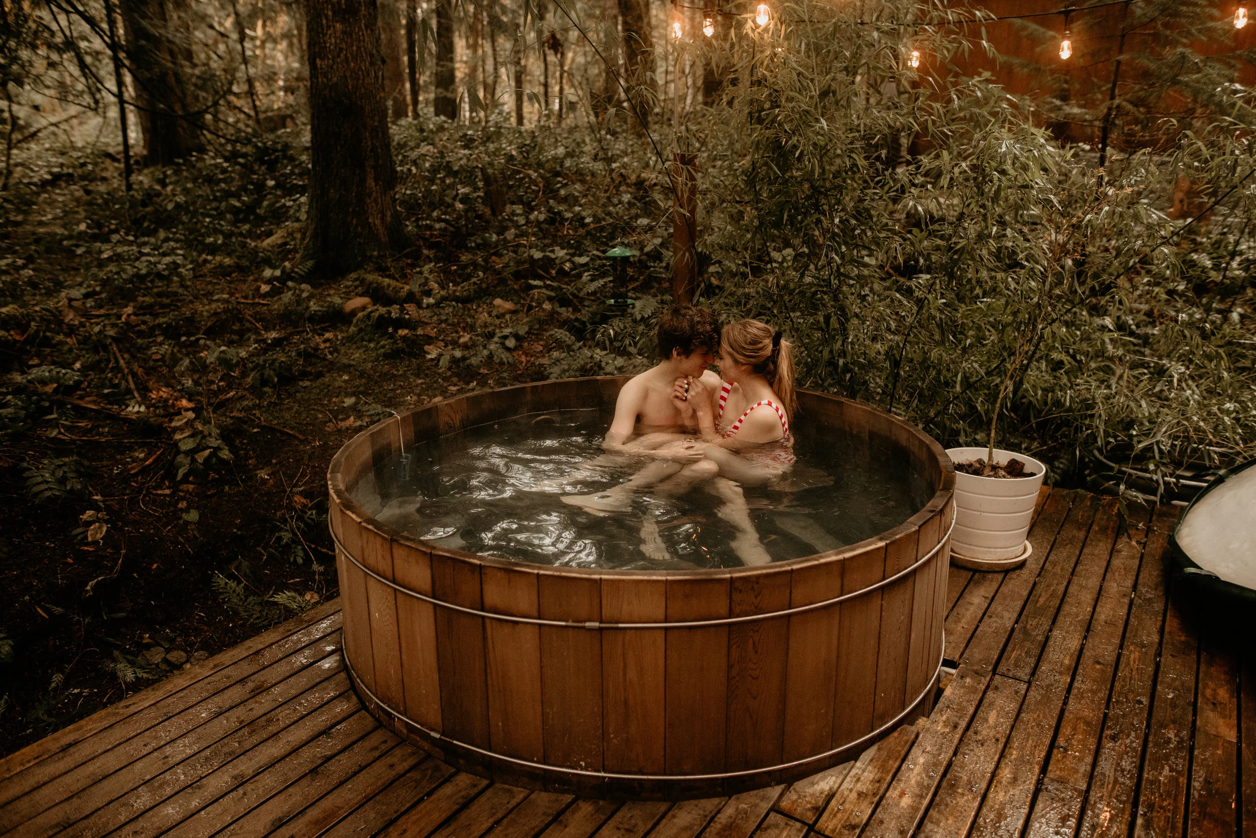 Mt rainier a-frame, mt rainier national park, backwood cabin, little owl cabin, Seattle elopement photographer - pnw elopement photographer - tacoma elopement photographer - Seattle wedding photographer - tacoma wedding photographer - pnw wedding p…