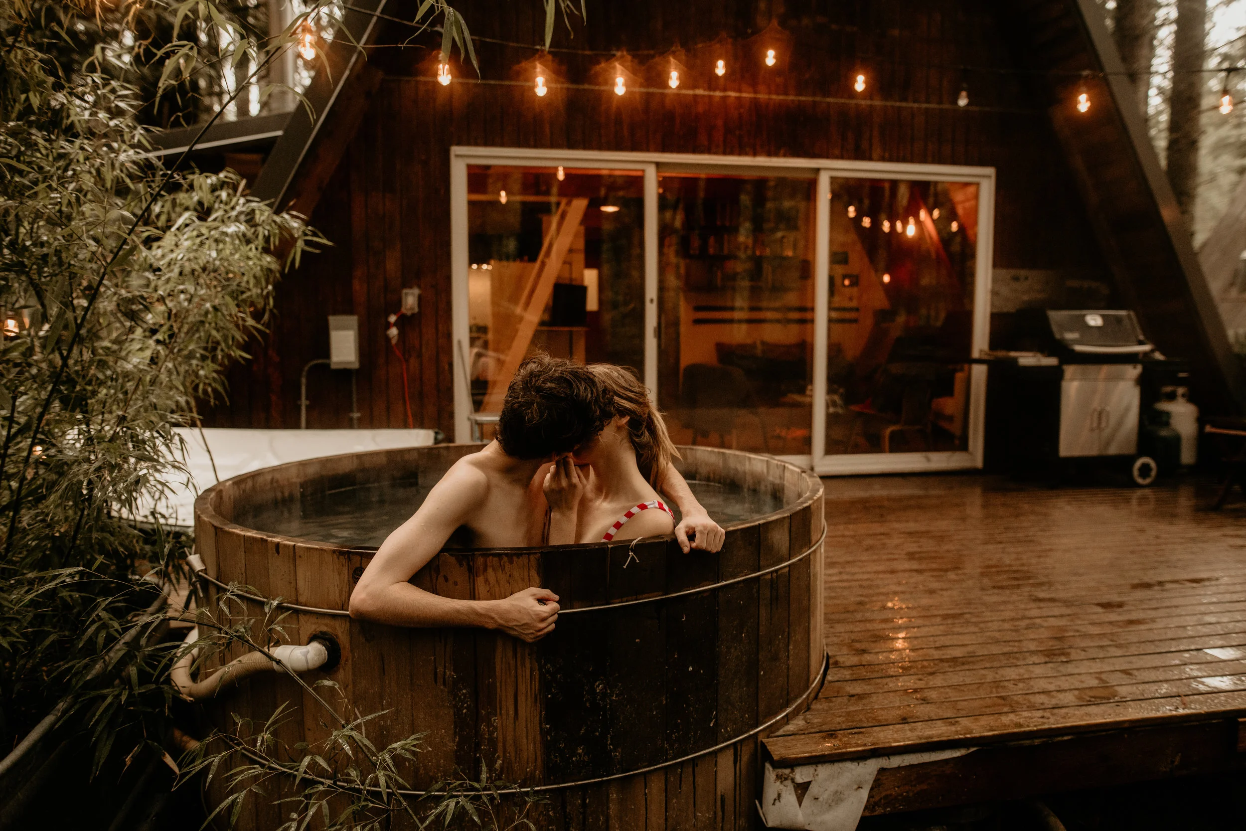 Mt rainier a-frame, mt rainier national park, backwood cabin, little owl cabin, Seattle elopement photographer - pnw elopement photographer - tacoma elopement photographer - Seattle wedding photographer - tacoma wedding photographer - pnw wedding p…