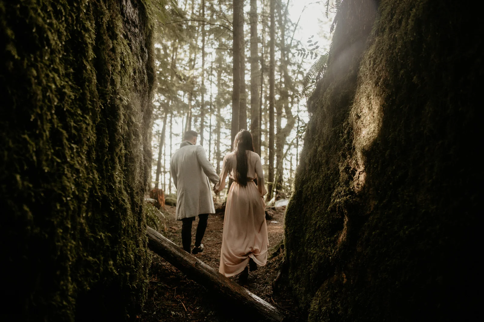 Tiger mountain engagement photos - cougar mountain engagement photos - Issaquah engagement photos - Seattle elopement photographer - pnw elopement photographer - tacoma elopement photographer - Seattle wedding photographer - tacoma wedding photogra…