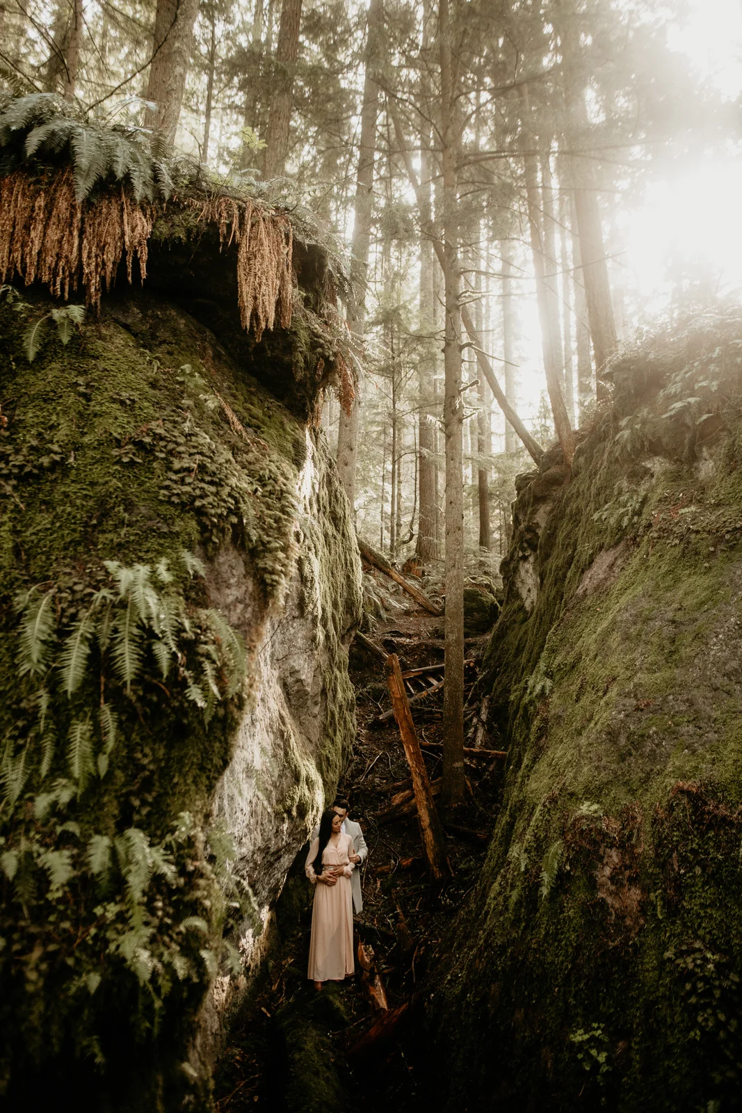 Tiger mountain engagement photos - cougar mountain engagement photos - Issaquah engagement photos - Seattle elopement photographer - pnw elopement photographer - tacoma elopement photographer - Seattle wedding photographer - tacoma wedding photogra…