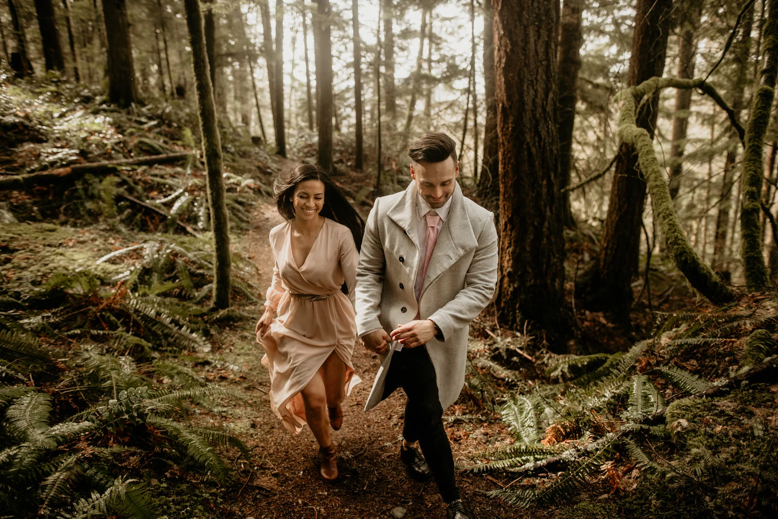 Tiger mountain engagement photos - cougar mountain engagement photos - Issaquah engagement photos - Seattle elopement photographer - pnw elopement photographer - tacoma elopement photographer - Seattle wedding photographer - tacoma wedding photogra…