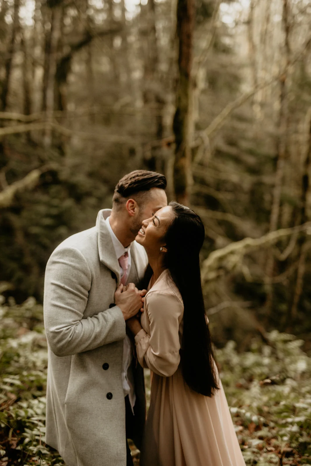 Tiger mountain engagement photos - cougar mountain engagement photos - Issaquah engagement photos - Seattle elopement photographer - pnw elopement photographer - tacoma elopement photographer - Seattle wedding photographer - tacoma wedding photogra…