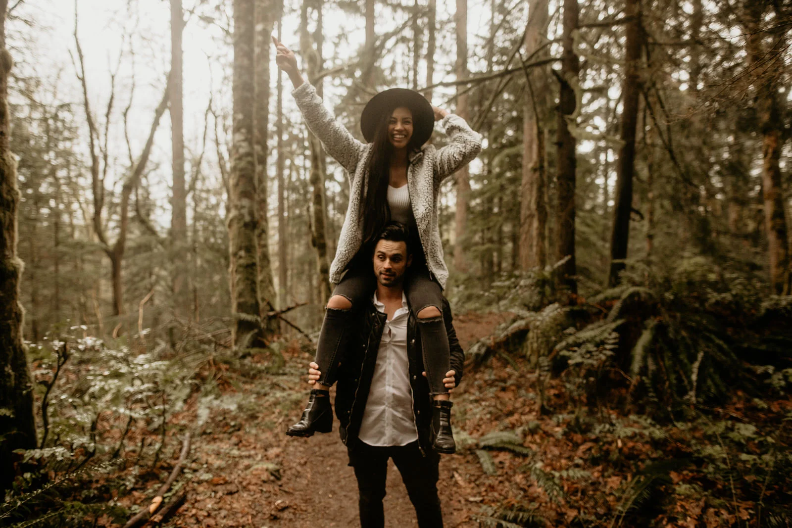 Tiger mountain engagement photos - cougar mountain engagement photos - Issaquah engagement photos - Seattle elopement photographer - pnw elopement photographer - tacoma elopement photographer - Seattle wedding photographer - tacoma wedding photogra…