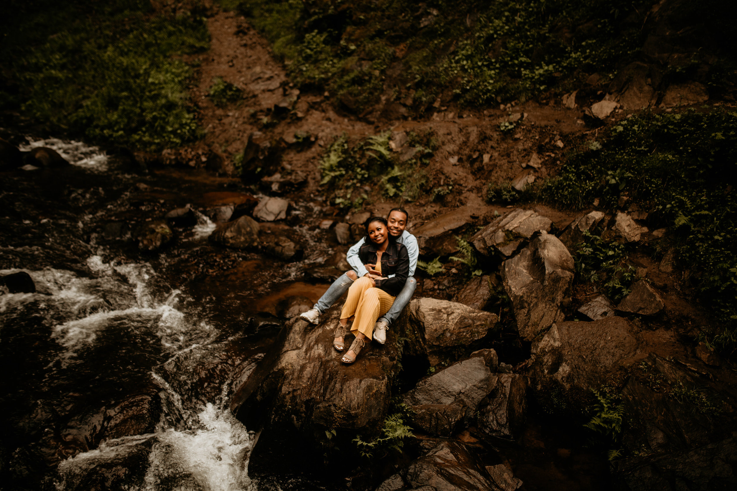 Latourell falls engagement photos - Columbia river gorge engagement photos - latourell falls - Portland engagement photos -Portland elopement photographer - pnw elopement photographer -Oregon elopement photographer - Seattle wedding photographer - P…