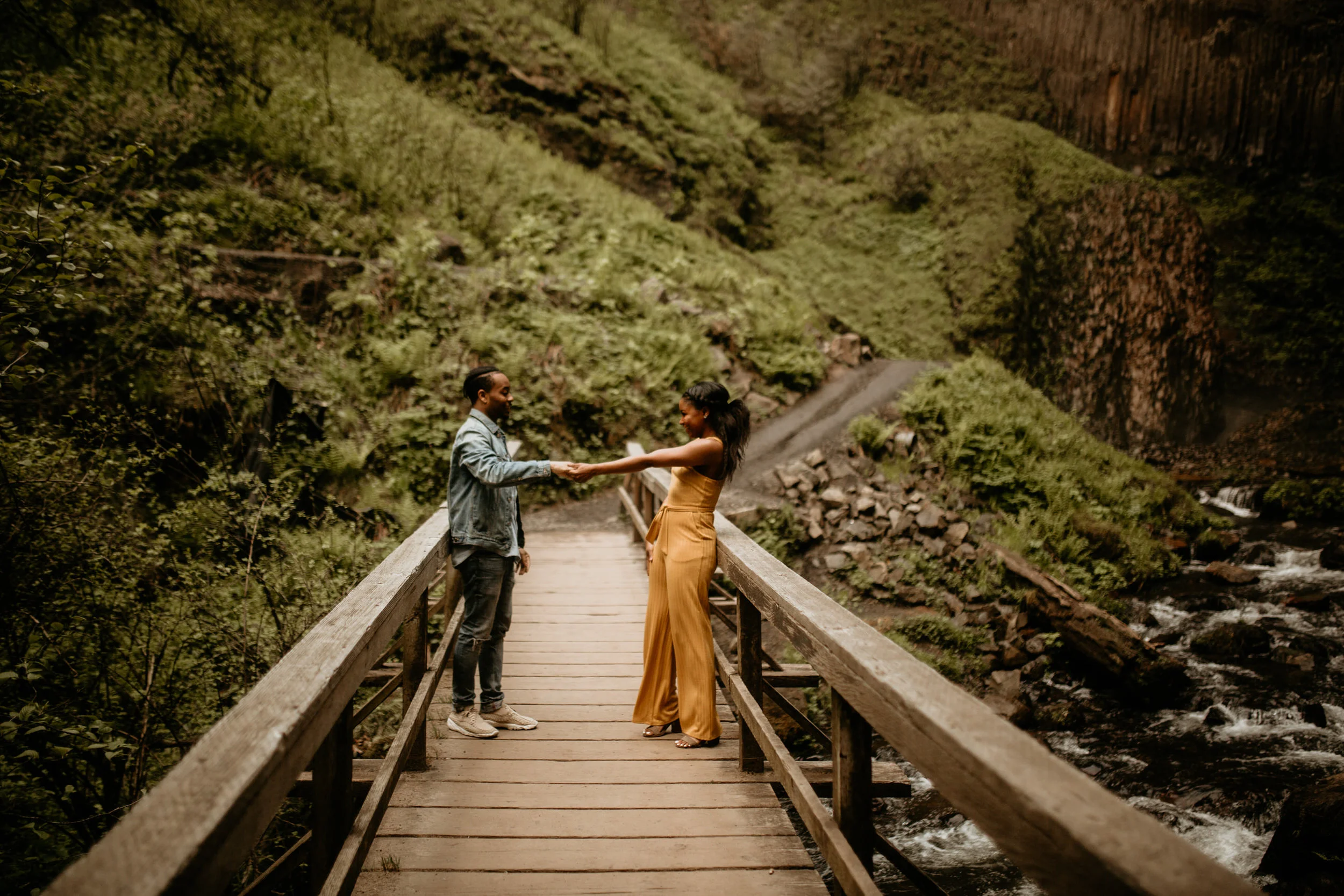 Latourell falls engagement photos - Columbia river gorge engagement photos - latourell falls - Portland engagement photos -Portland elopement photographer - pnw elopement photographer -Oregon elopement photographer - Seattle wedding photographer - P…
