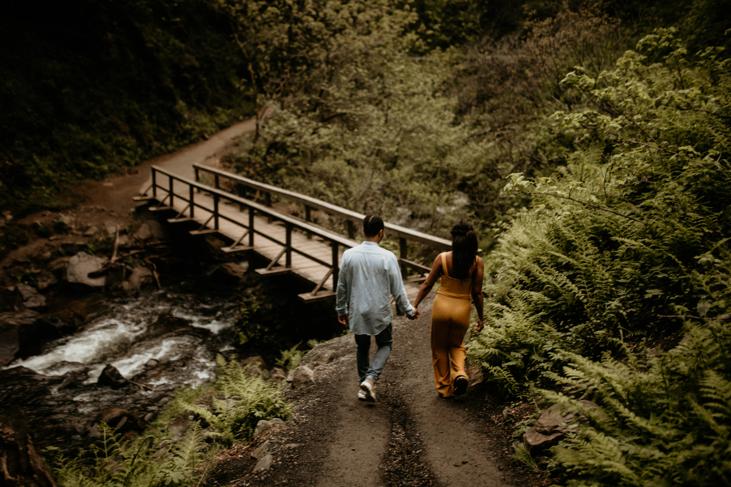 Latourell falls engagement photos - Columbia river gorge engagement photos - latourell falls - Portland engagement photos -Portland elopement photographer - pnw elopement photographer -Oregon elopement photographer - Seattle wedding photographer - P…
