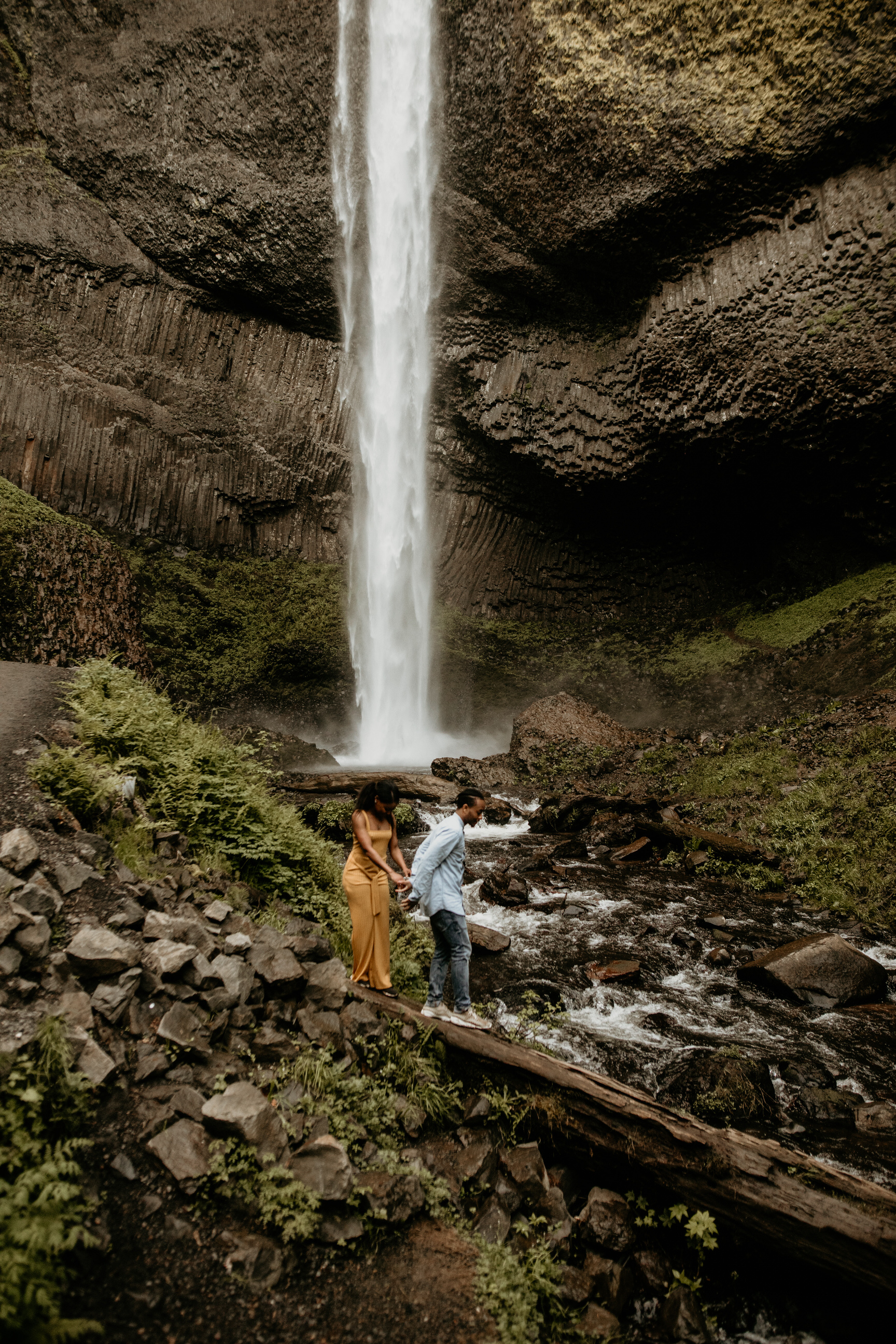 Latourell falls engagement photos - Columbia river gorge engagement photos - latourell falls - Portland engagement photos -Portland elopement photographer - pnw elopement photographer -Oregon elopement photographer - Seattle wedding photographer - P…