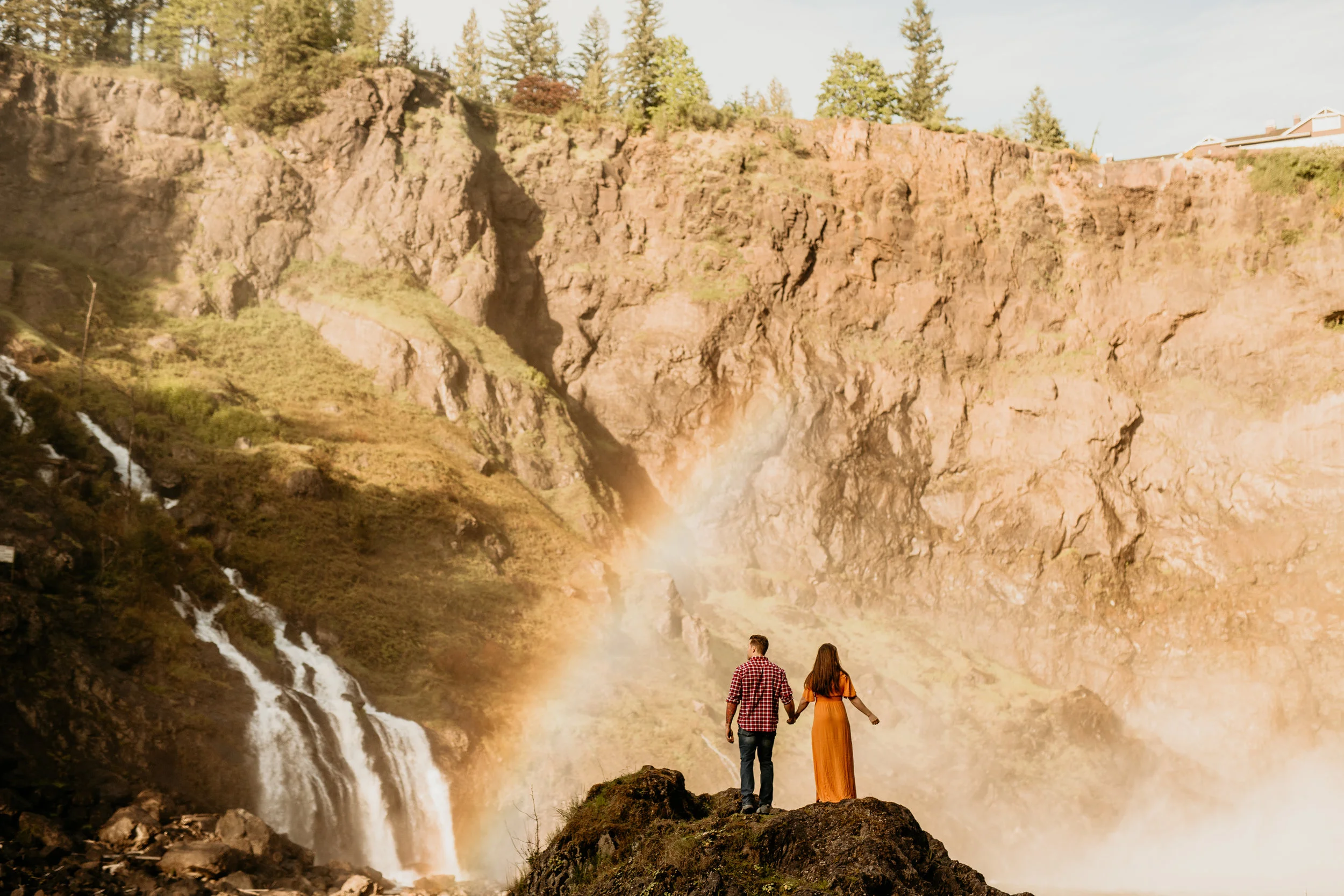 Snoqualmie falls engagement photos - snoqualmie pass engagement photos - snoqualmie falls - Issaquah engagement photos - Seattle elopement photographer - pnw elopement photographer - tacoma elopement photographer - Seattle wedding photographer - ta…