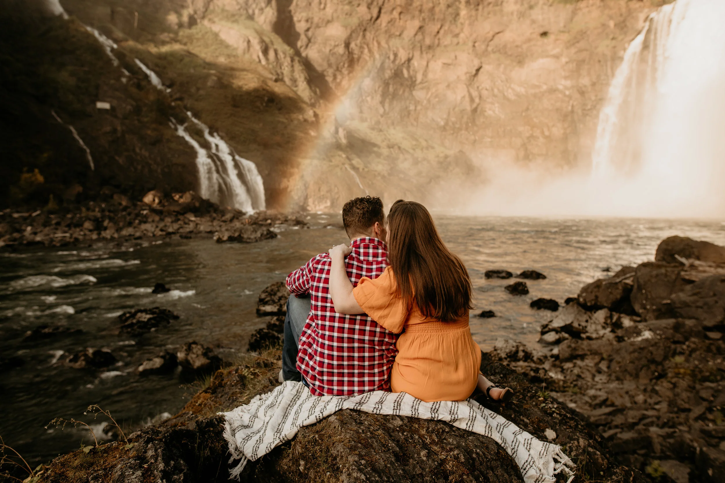 Snoqualmie falls engagement photos - snoqualmie pass engagement photos - snoqualmie falls - Issaquah engagement photos - Seattle elopement photographer - pnw elopement photographer - tacoma elopement photographer - Seattle wedding photographer - ta…