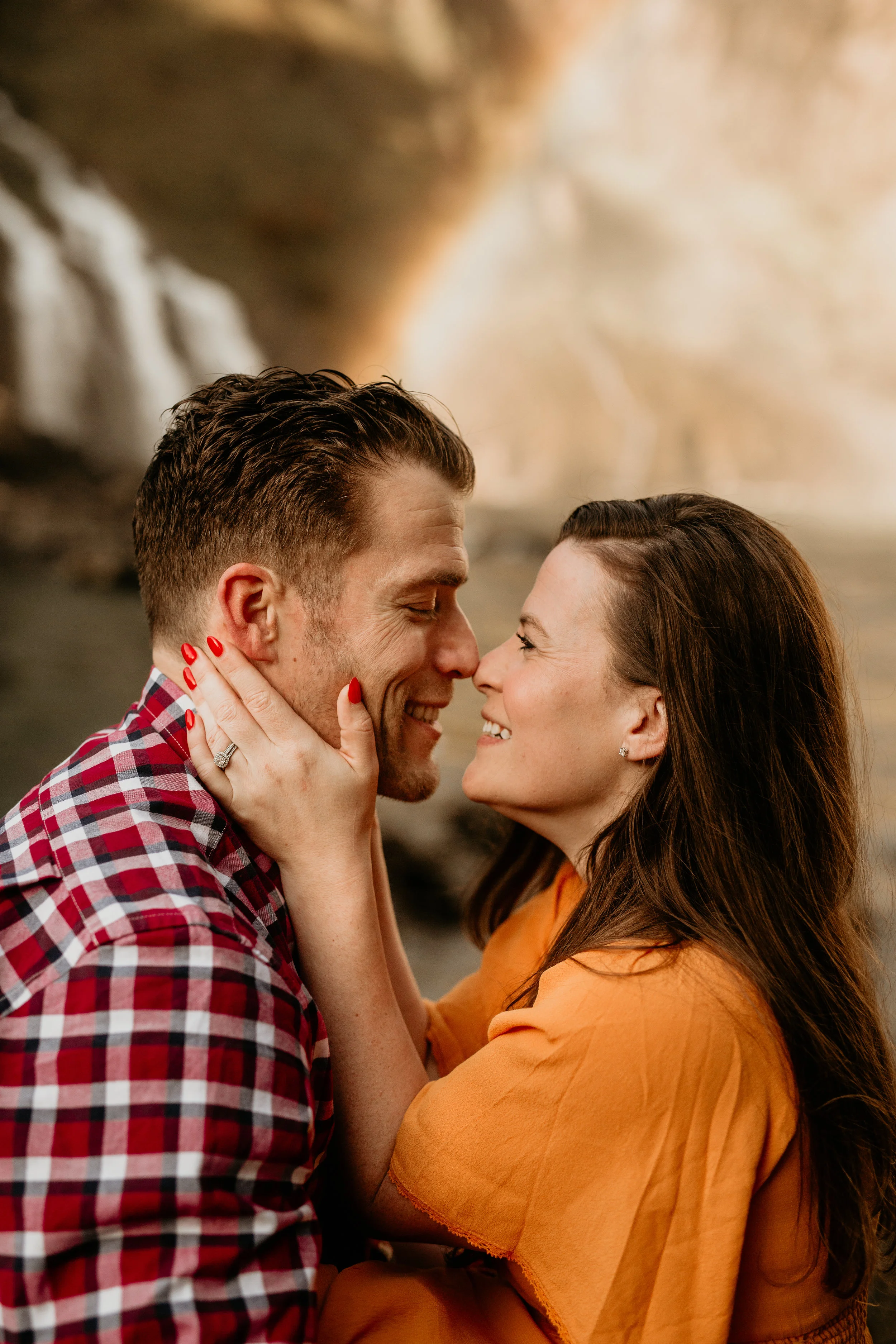 Snoqualmie falls engagement photos - snoqualmie pass engagement photos - snoqualmie falls - Issaquah engagement photos - Seattle elopement photographer - pnw elopement photographer - tacoma elopement photographer - Seattle wedding photographer - ta…