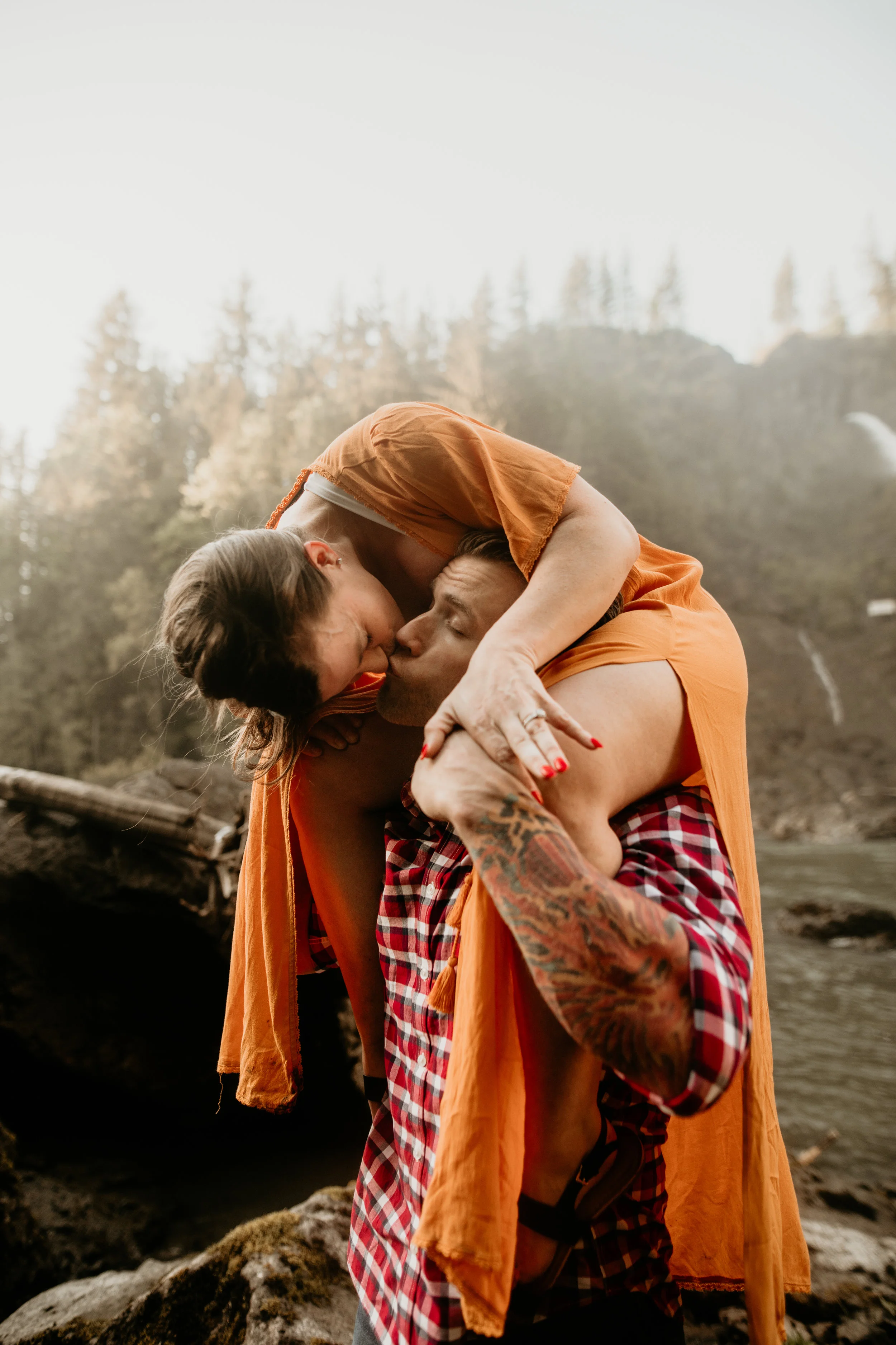 Snoqualmie falls engagement photos - snoqualmie pass engagement photos - snoqualmie falls - Issaquah engagement photos - Seattle elopement photographer - pnw elopement photographer - tacoma elopement photographer - Seattle wedding photographer - ta…