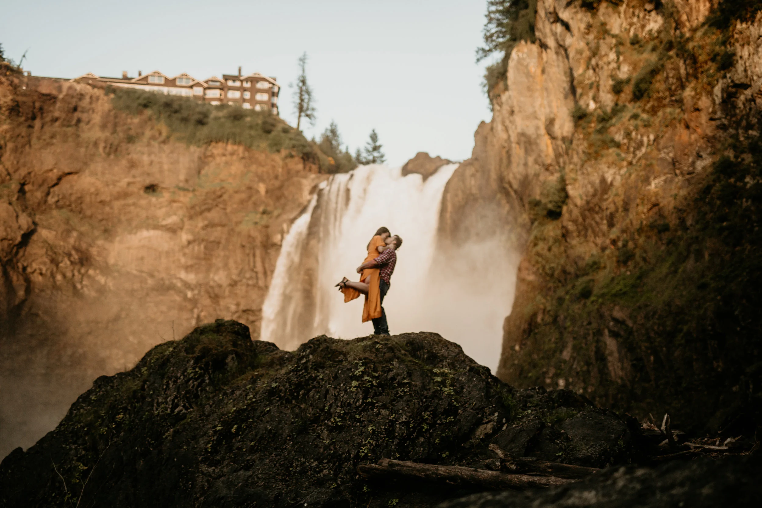 Snoqualmie falls engagement photos - snoqualmie pass engagement photos - snoqualmie falls - Issaquah engagement photos - Seattle elopement photographer - pnw elopement photographer - tacoma elopement photographer - Seattle wedding photographer - ta…
