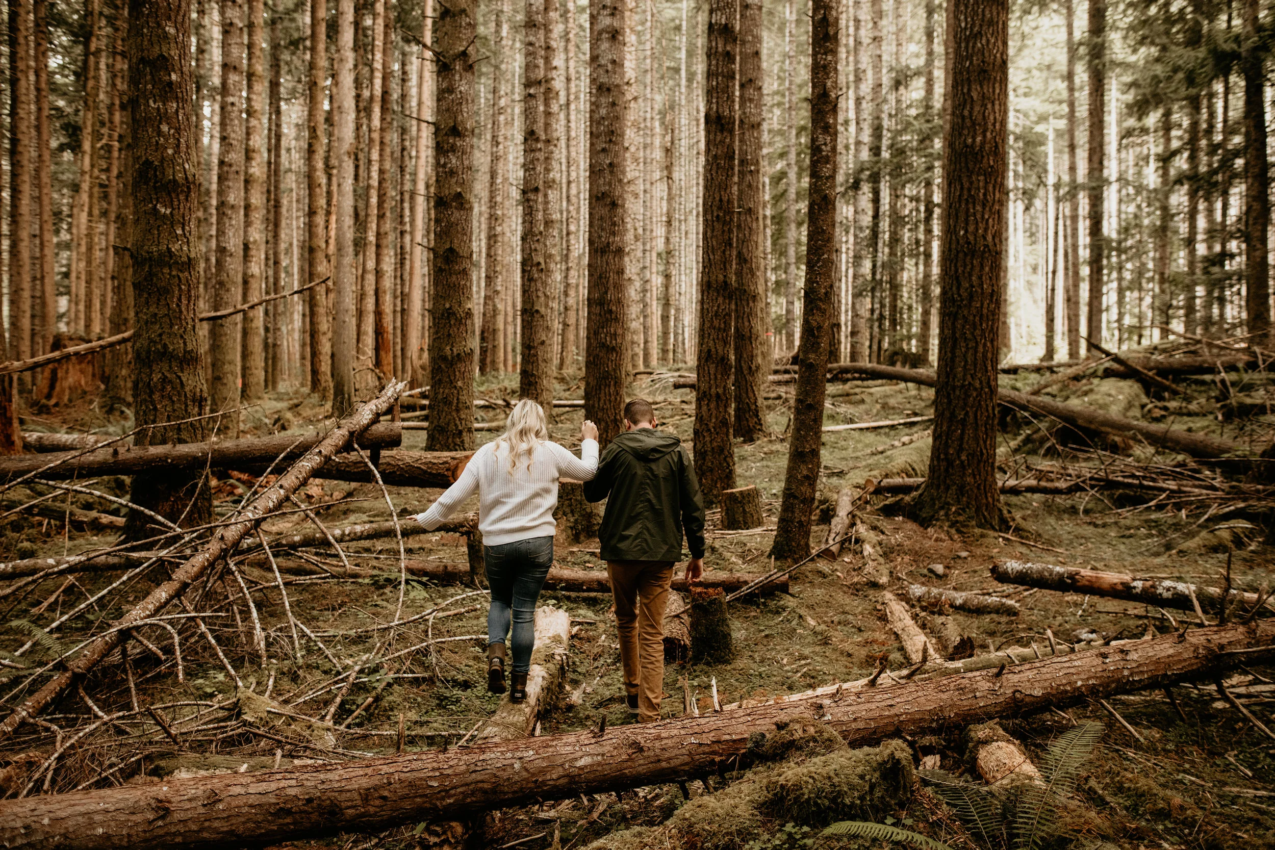 Lake Cushman engagement photography - lake cushman hoodsport engagement - lake cushion engagement photography - engagement wedding photography - lake cushman elopement - hood sport Washington - hire wedding photographers in seattle - adventure weddi…