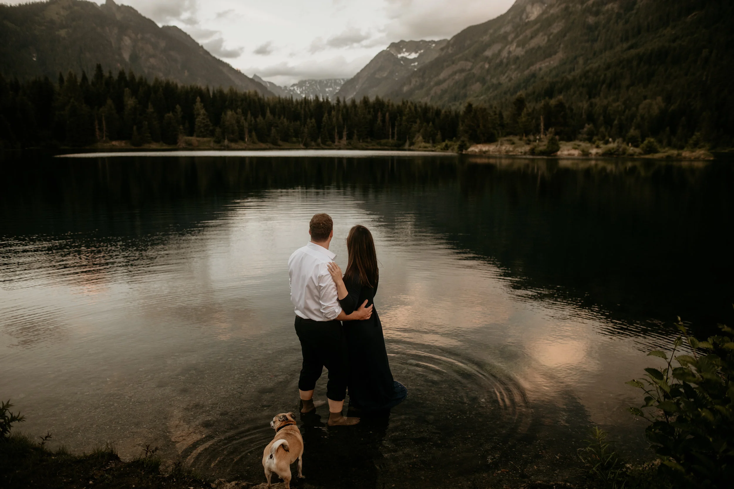 gold-creek-pond-engagement-photos0breeanna-lasher-234.jpg