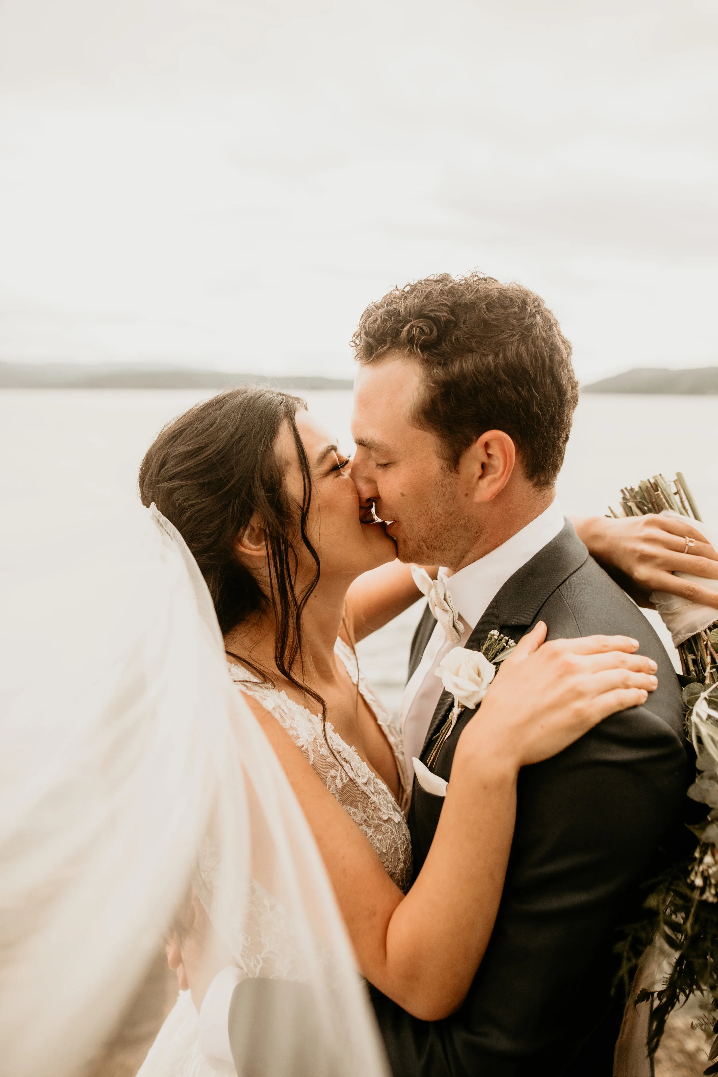 Hotel Blackwell - coeur’d'alene elopement - coeur’d'alene wedding photographer - coeur’d'alene wedding photos - coeur’d'alene Tubbs hill hike - coeur’d'alene Tubbs hill wedding - coeur’d'alene elopement photographer - coeur’d'alene Idaho - Idaho elo…