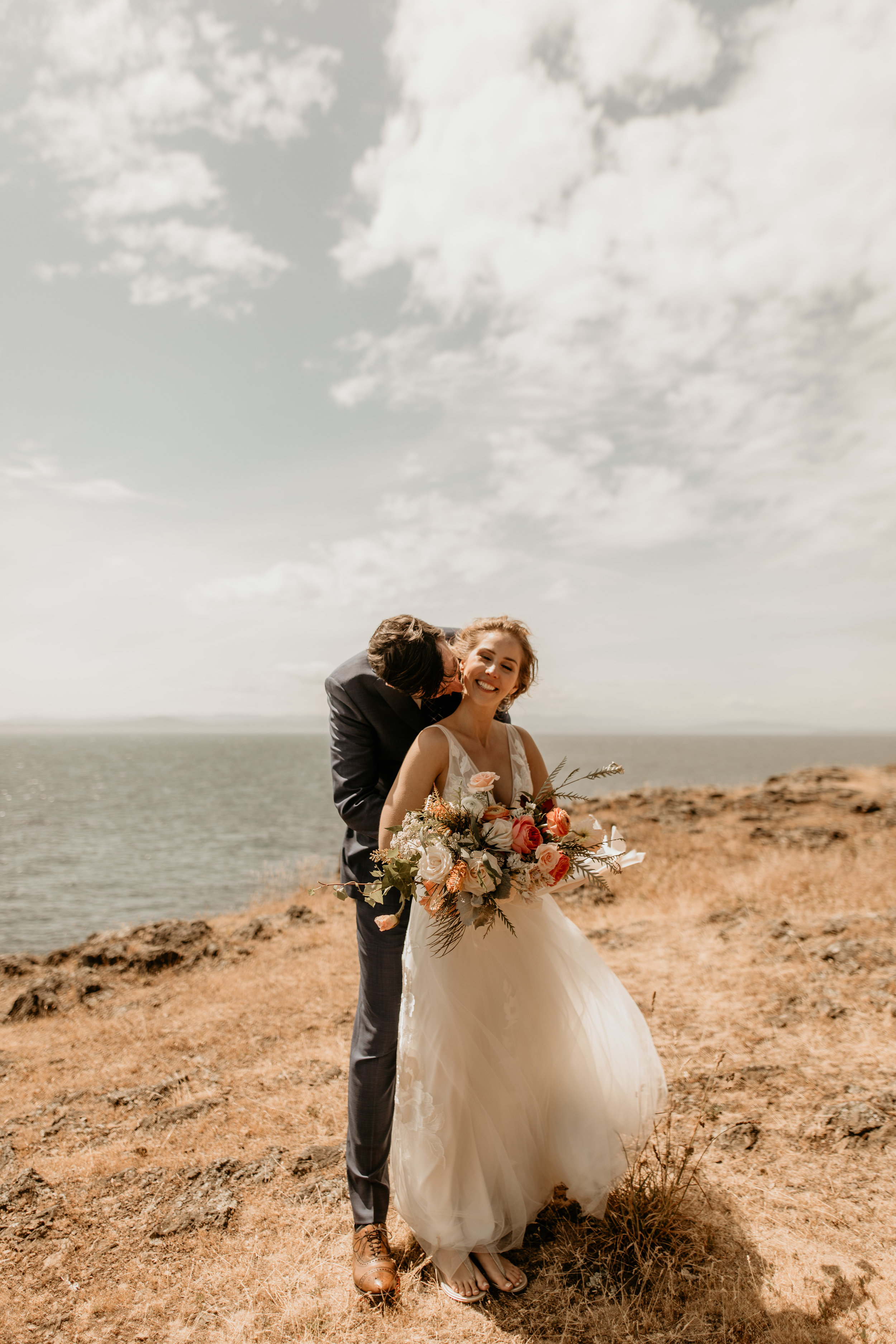Friday Harbor elopement -San Juan island elopement - San Juan island wedding photos - Friday harbor wedding - Friday harbor wedding photographer - Friday harbor wedding - Friday harbor elopement - anacortes wedding photographer - San Juan island elo…
