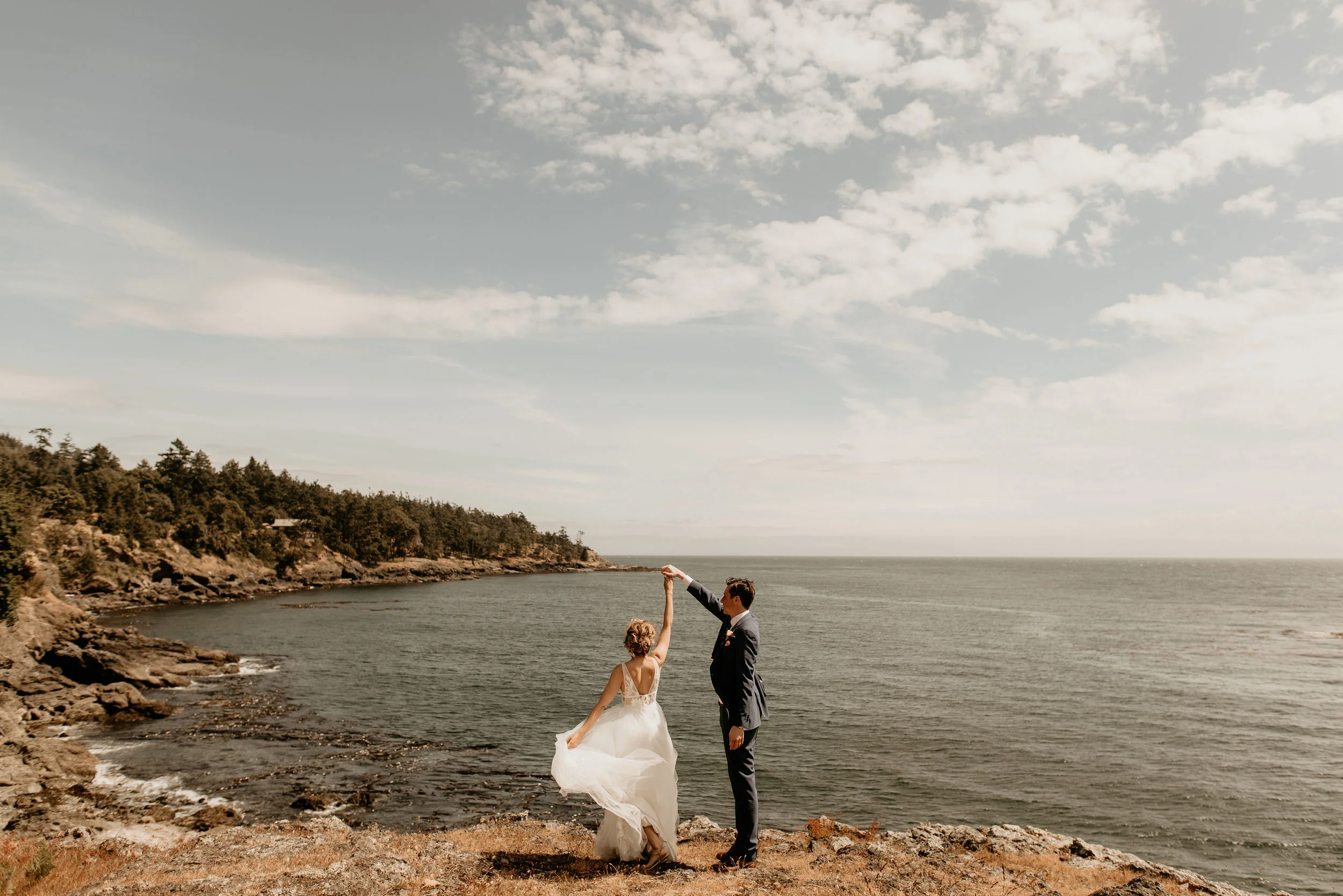 San-Juan-Island-Elopement-First-Look-115.jpg