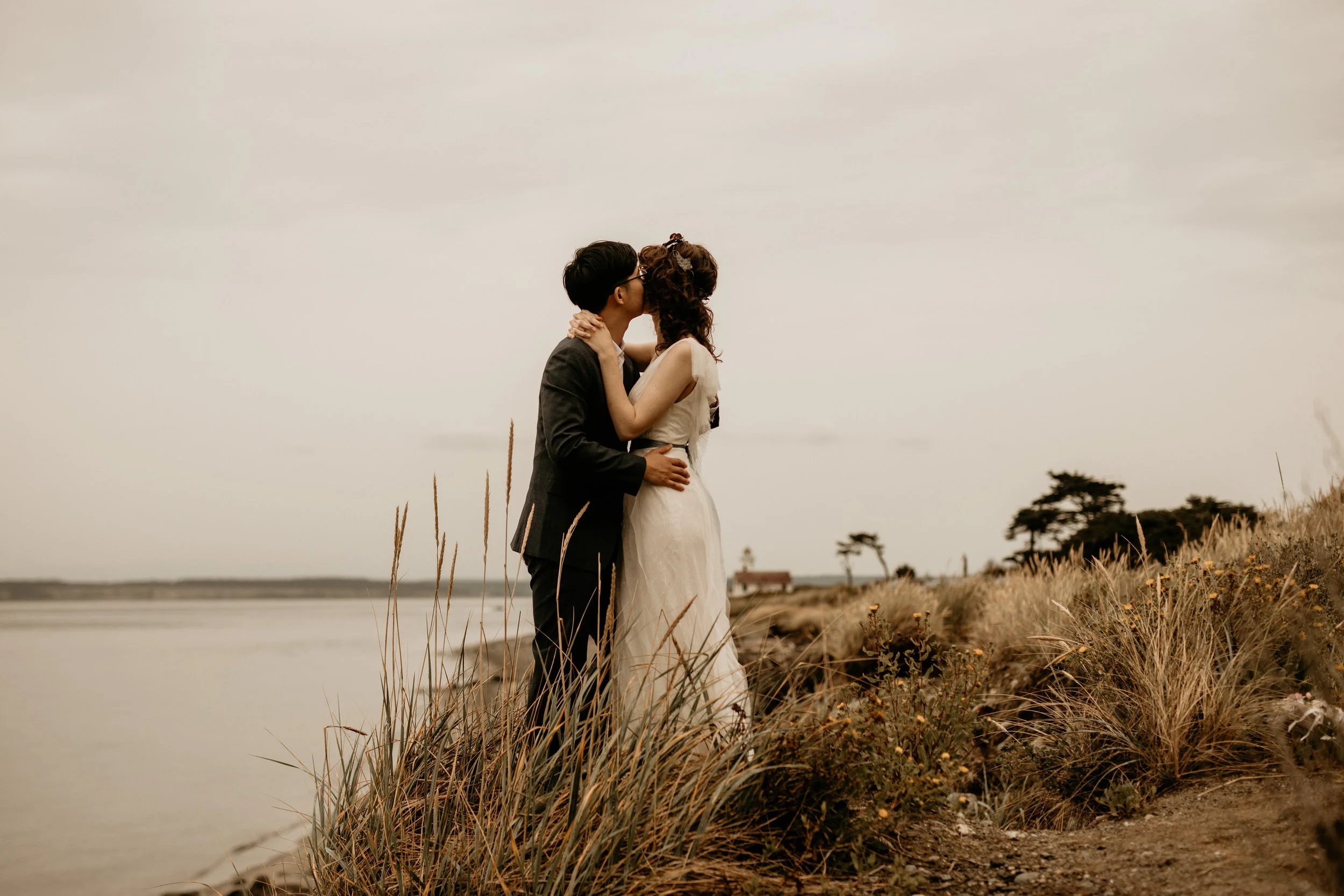 Port Townsend elopement - port Townsend courthouse wedding - port Townsend wedding - port Townsend wedding photographer - port Townsend lighthouse wedding - port Townsend point Wilson - point Wilson elopement - Seattle beach wedding - tacoma beach w…