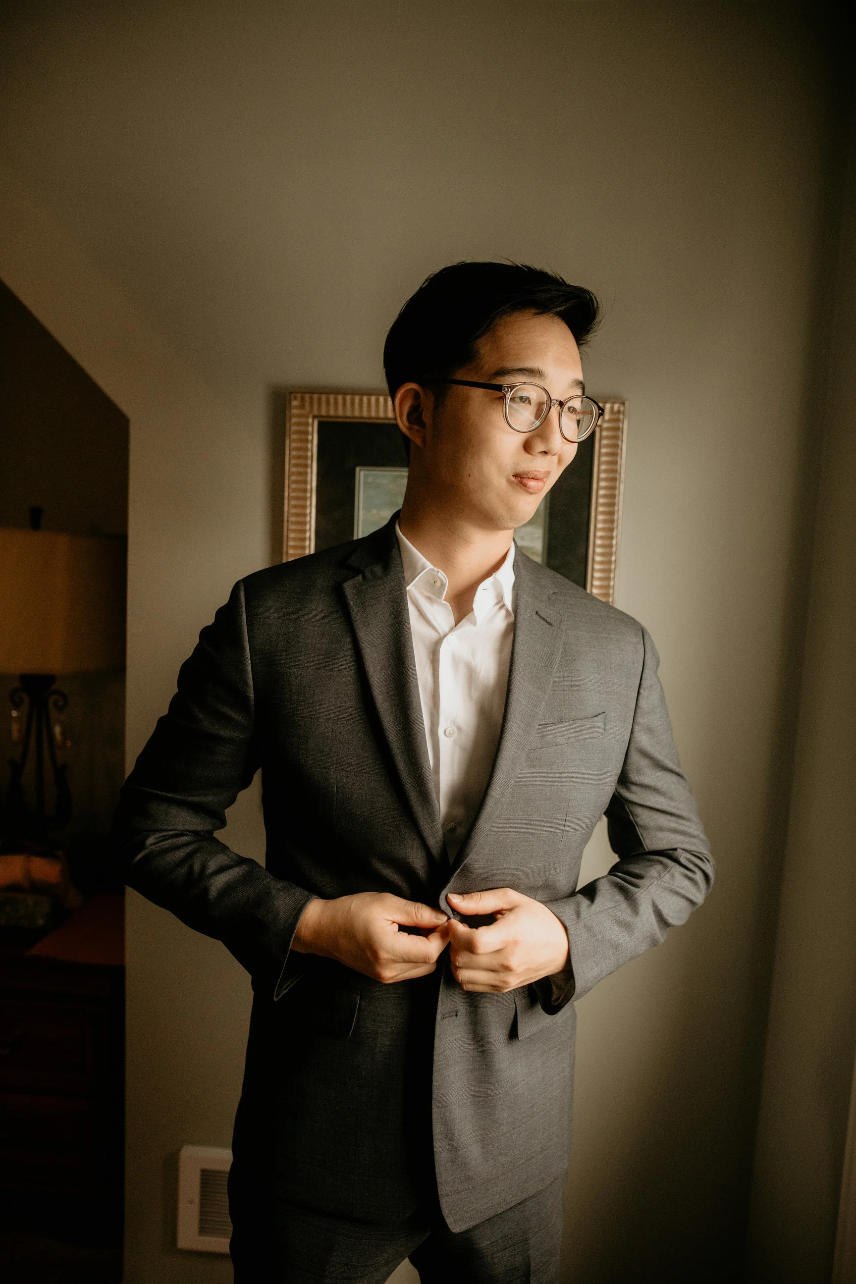 Seattle elopement photographer - Seattle courthouse wedding - port Townsend wedding - port Townsend wedding photographer - port Townsend lighthouse wedding - paw elopement- elopement photographer - Seattle beach wedding - tacoma beach wedding - Wash…