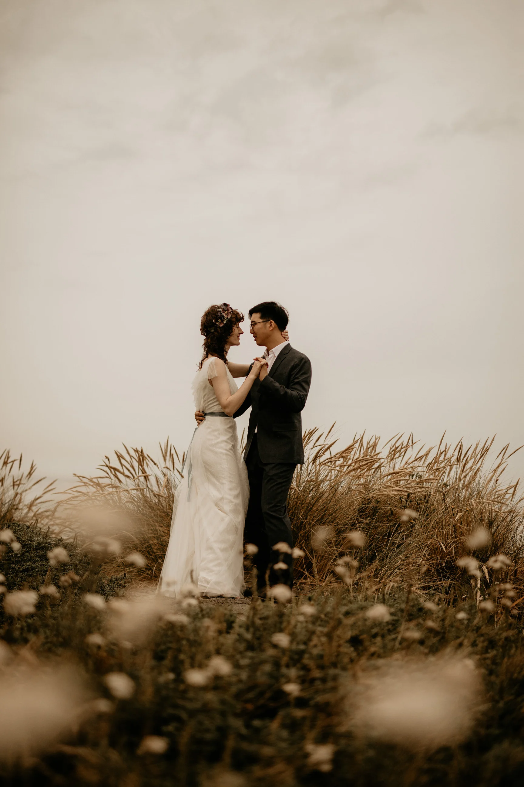 Seattle elopement photographer - Seattle courthouse wedding - port Townsend wedding - port Townsend wedding photographer - port Townsend lighthouse wedding - paw elopement- elopement photographer - Seattle beach wedding - tacoma beach wedding - Wash…