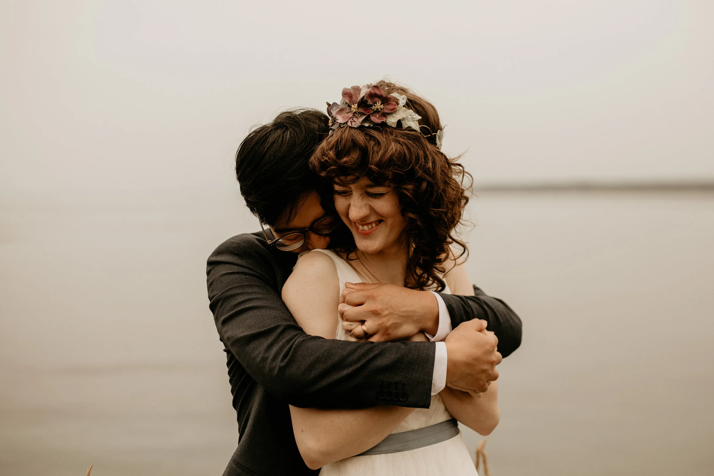 Port Townsend elopement - port Townsend courthouse wedding - port Townsend wedding - port Townsend wedding photographer - port Townsend lighthouse wedding - port Townsend point Wilson - point Wilson elopement - Seattle beach wedding - tacoma beach w…