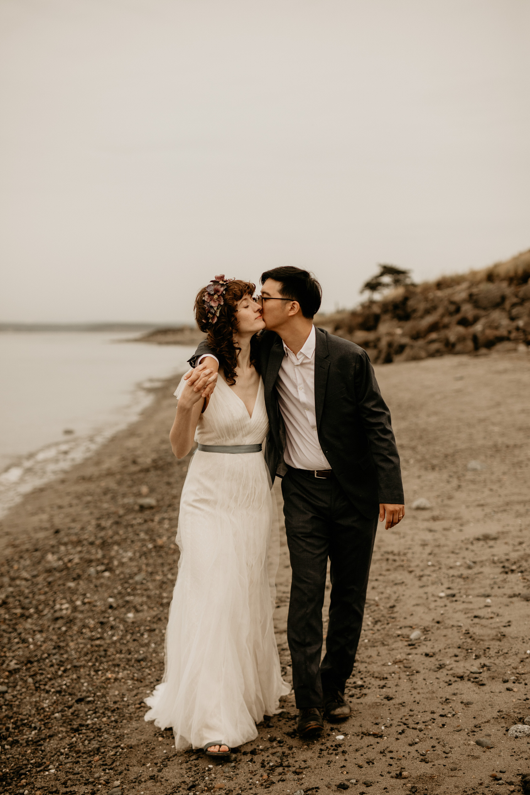 Seattle elopement photographer - Seattle courthouse wedding - port Townsend wedding - port Townsend wedding photographer - port Townsend lighthouse wedding - pnw elopement- elopement photographer - Seattle beach wedding - tacoma beach wedding - Wash…