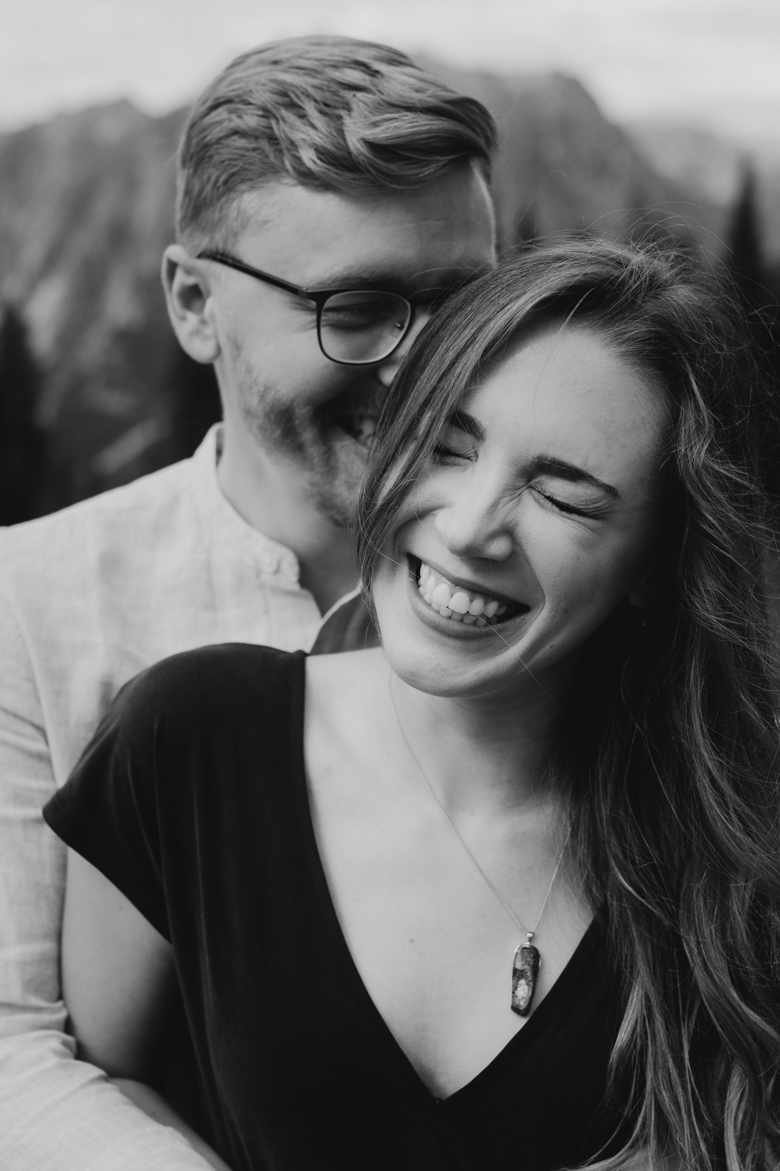 Diablo lake engagement photos -Ross lake engagement photos - Seattle elopement photographer - north cascades hike - best hike north cascades - best engagement photo location - what to wear to your engagement photos - best pnw elopement photographer