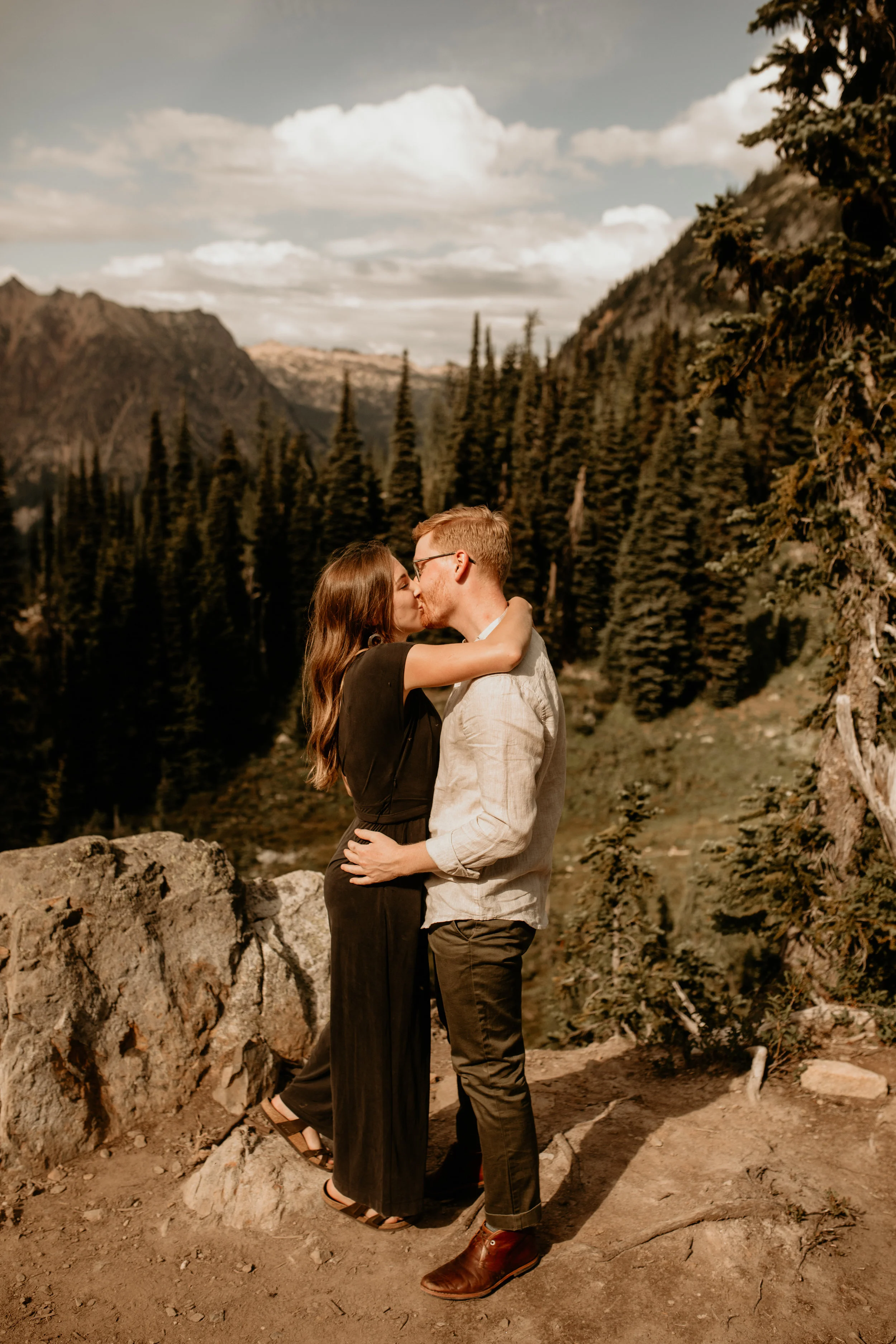 North cascades engagement session - heather maple pass loop engagement photos - north cascade national park engagement photos - mountain engagement photos - mt Baker national park engagement photos - wildflower engagement photos - summer engagement …