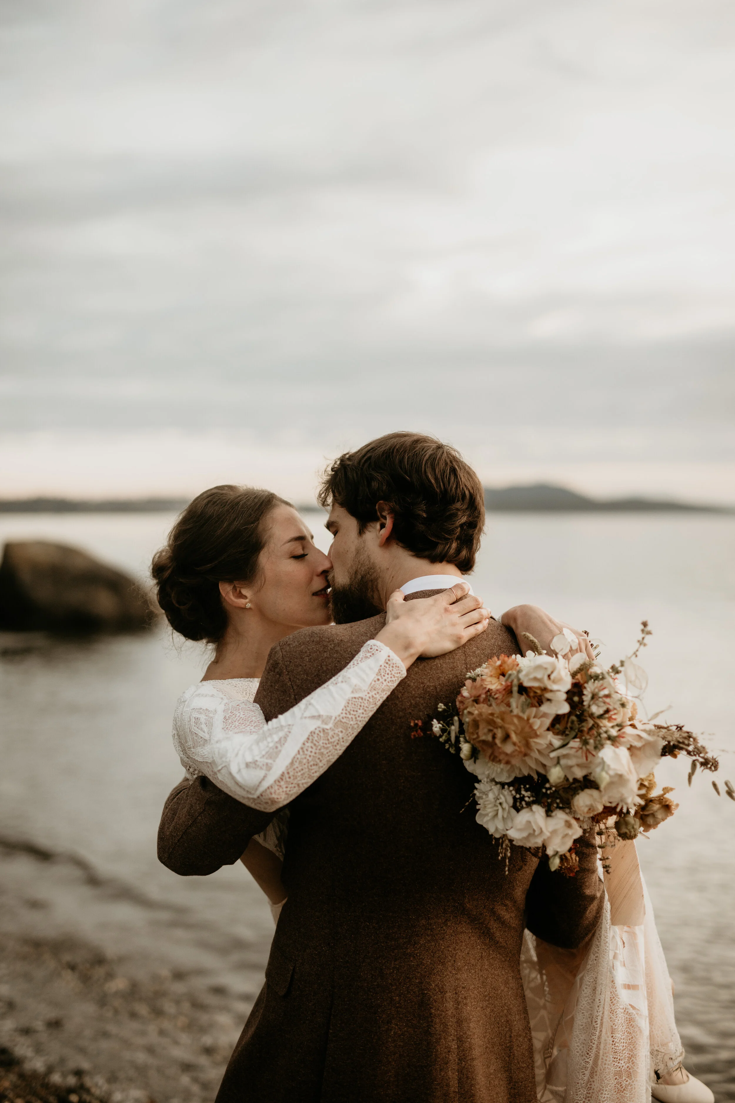 guemes island elopement - guemes island elopement photographer - San Juan island elopement - San Juan island elopement photographer - orcas island wedding - orcas island elopement - orcas island wedding photographer - orcas island elopement photogra…