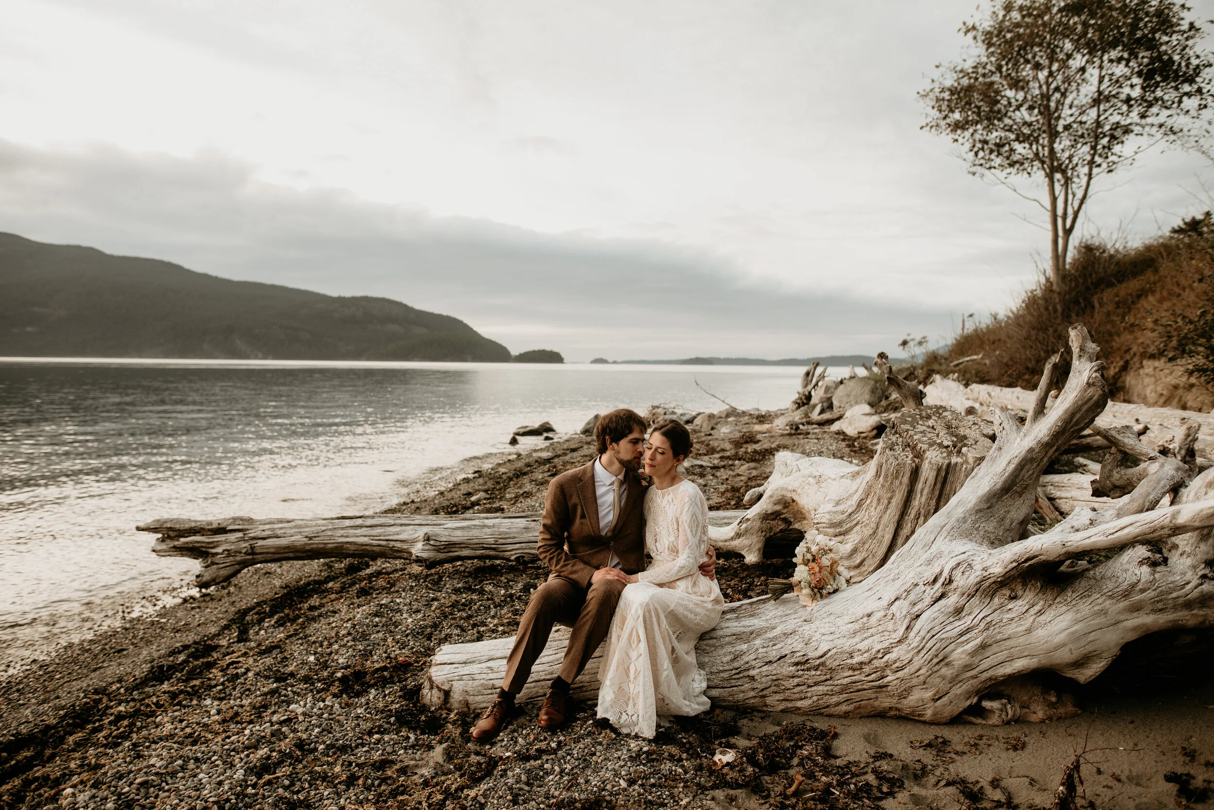 guemes island elopement - guemes island elopement photographer - San Juan island elopement - San Juan island elopement photographer - orcas island wedding - orcas island elopement - orcas island wedding photographer - orcas island elopement photogra…