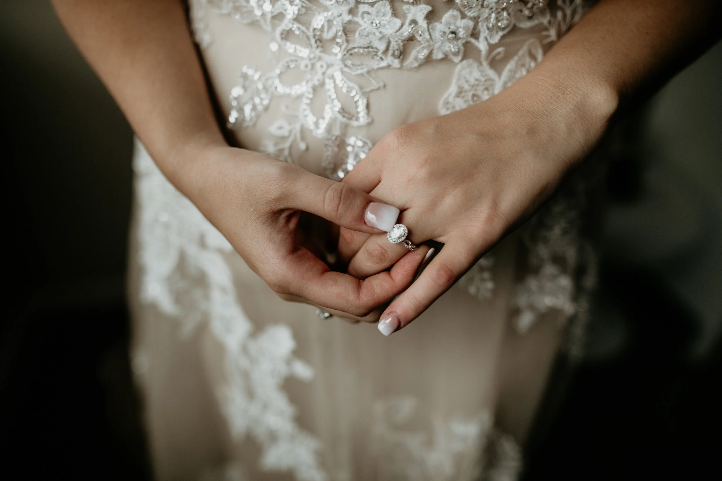 Snoqualmie falls elopement - Salish lodge elopement - snoqualmie falls wedding - Salish lodge wedding - snoqualmie falls elopement photographer - Salish lodge wedding photographer - snoqualmie pass elopement - waterfall elopement vibes - fall elopem…