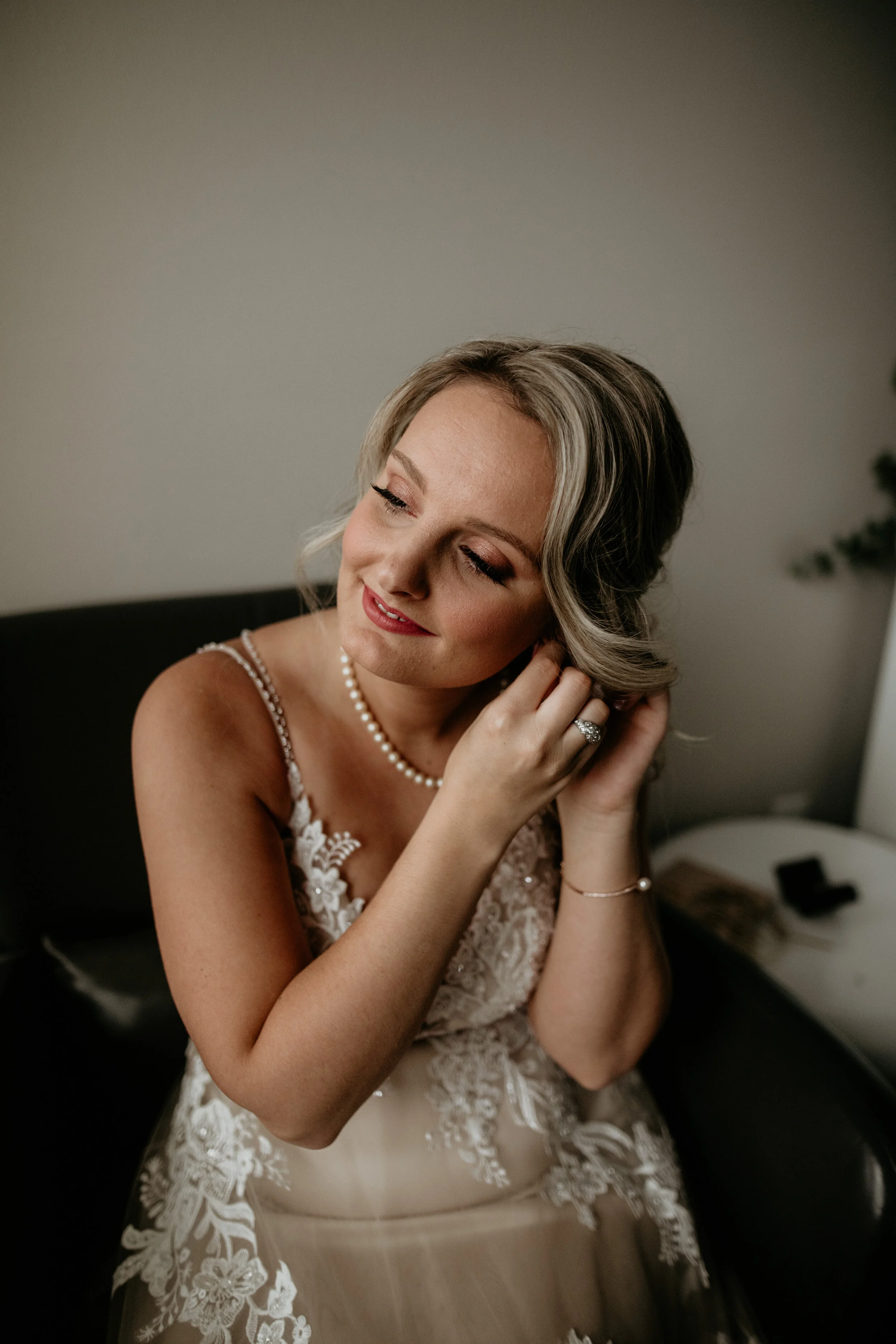 Snoqualmie falls elopement - Salish lodge elopement - snoqualmie falls wedding - Salish lodge wedding - snoqualmie falls elopement photographer - Salish lodge wedding photographer - snoqualmie pass elopement - waterfall elopement vibes - fall elopem…