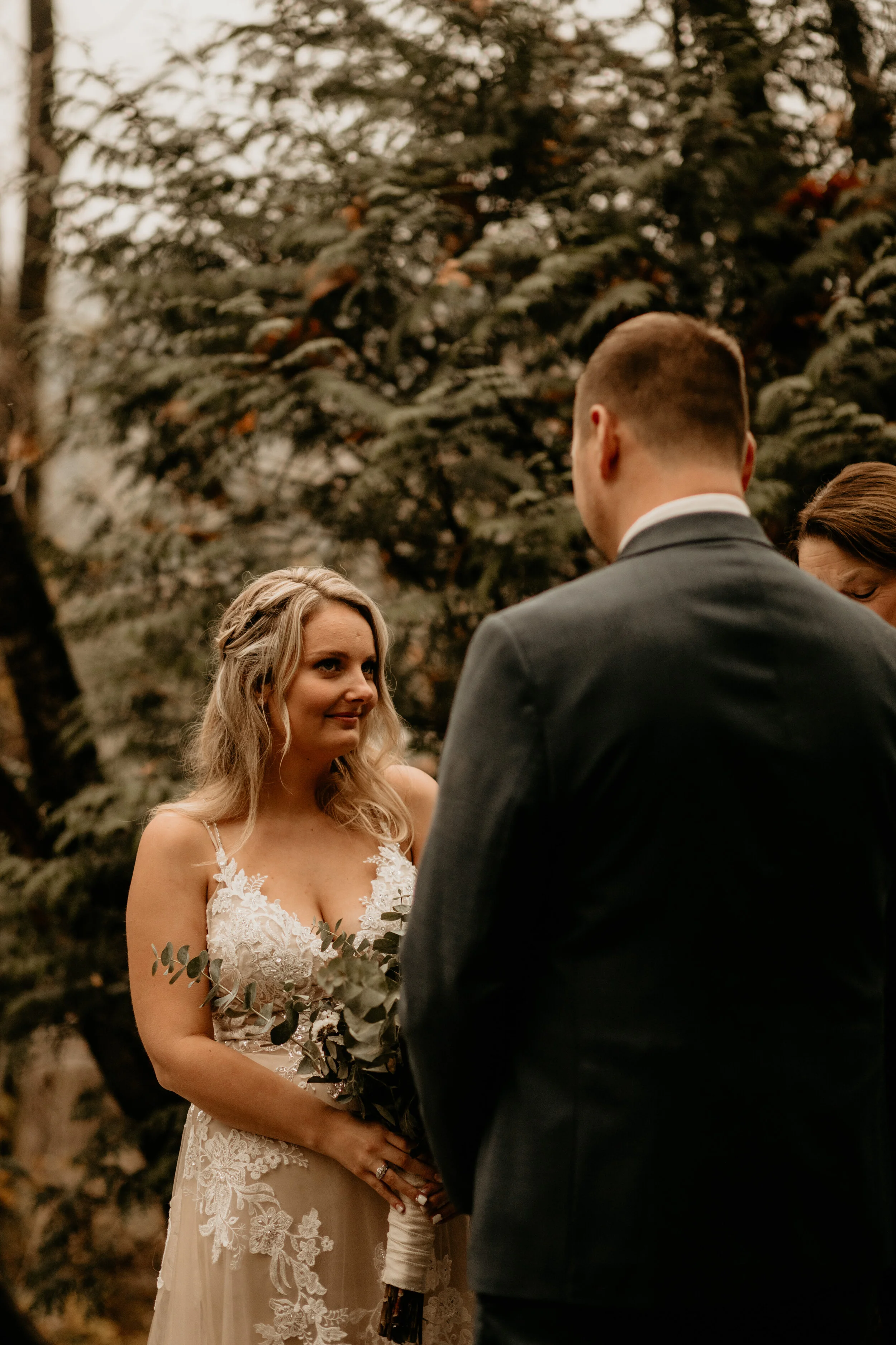 Snoqualmie falls elopement - Salish lodge elopement - snoqualmie falls wedding - Salish lodge wedding - snoqualmie falls elopement photographer - Salish lodge wedding photographer - snoqualmie pass elopement - waterfall elopement vibes - fall elopem…