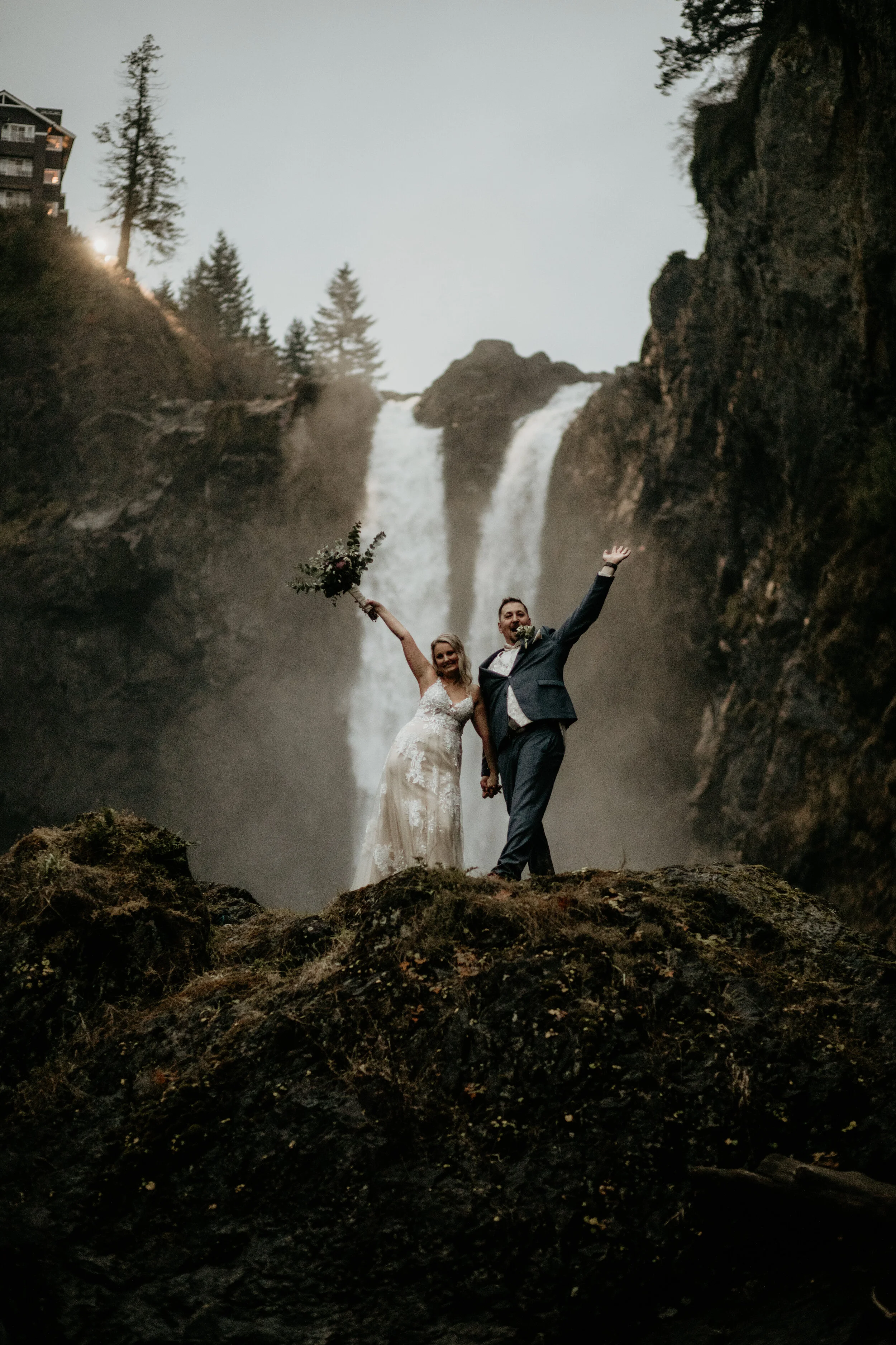 Snoqualmie falls elopement - Salish lodge elopement - snoqualmie falls wedding - Salish lodge wedding - snoqualmie falls elopement photographer - Salish lodge wedding photographer - snoqualmie pass elopement - waterfall elopement vibes - fall elopem…