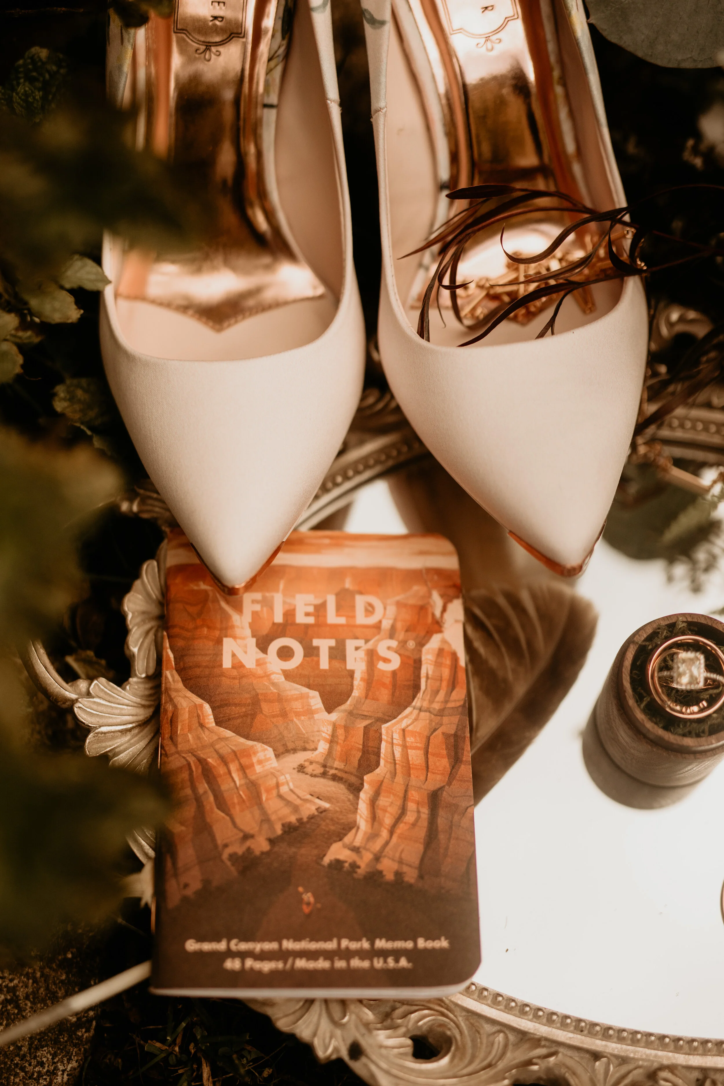 Orcas Island elopement - San Juan Island elopement - San Juan Island wedding - Orcas Island wedding - Orcas island elopement photographer -San Juan Island wedding photographer - Friday Harbor elopement - Island elopement vibes - fall elopement inspi…