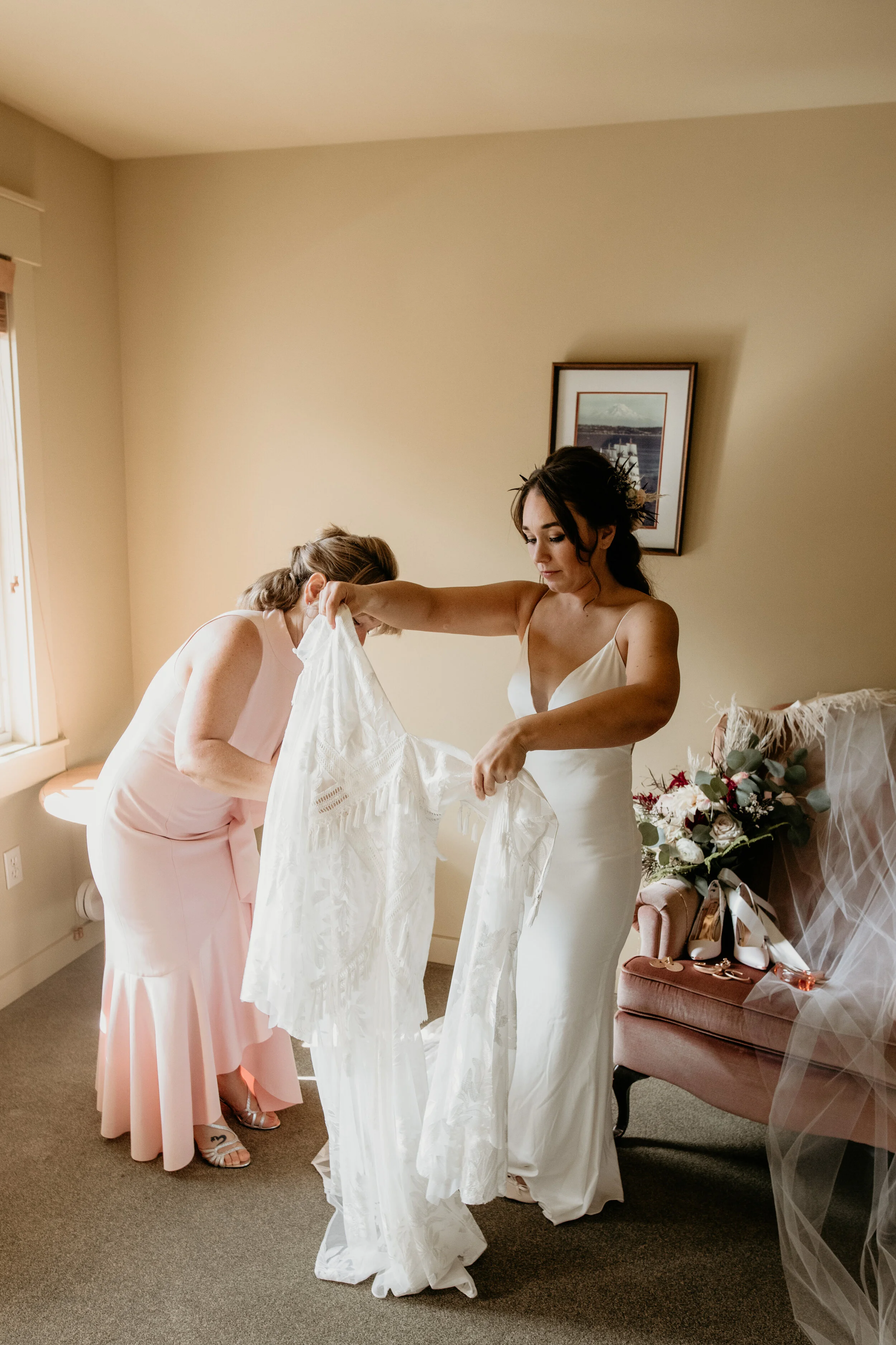 Orcas Island elopement - San Juan Island elopement - San Juan Island wedding - Orcas Island wedding - Orcas island elopement photographer -San Juan Island wedding photographer - Friday Harbor elopement - Island elopement vibes - fall elopement inspi…