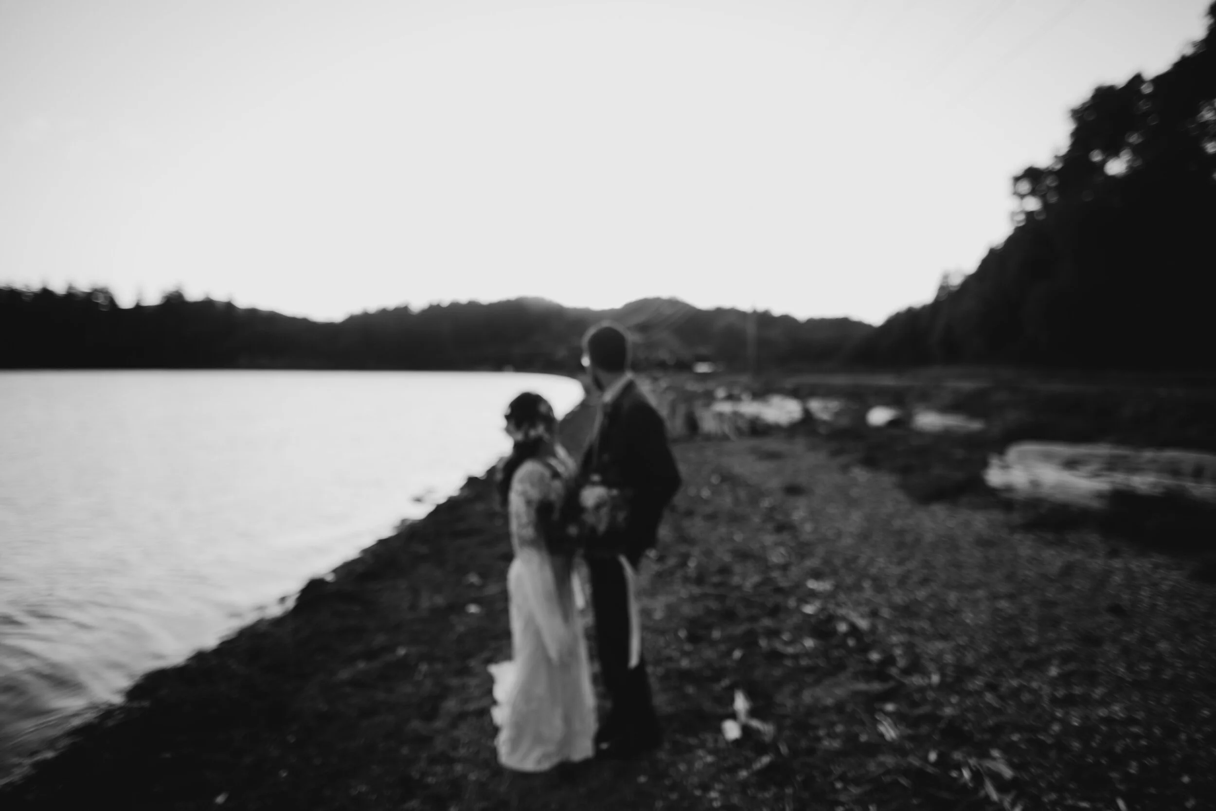 Orcas Island elopement - San Juan Island elopement - San Juan Island wedding - Orcas Island wedding - Orcas island elopement photographer -San Juan Island wedding photographer - Friday Harbor elopement - Island elopement vibes - fall elopement inspi…