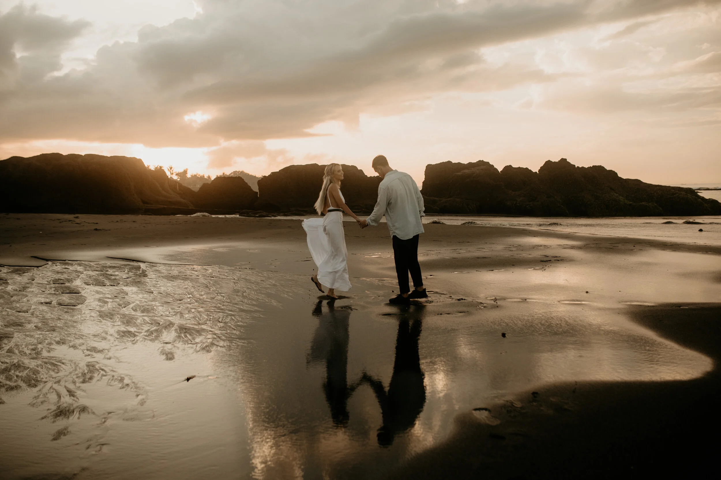 Bali elopement - bali elopement photographer - Bali wedding - Bali wedding photographer - Bali destination wedding - Bali destination photographer - Canggu elopement - canggu elopement photographer - Nusa penida - Nusa penida elopement - Bali beach …