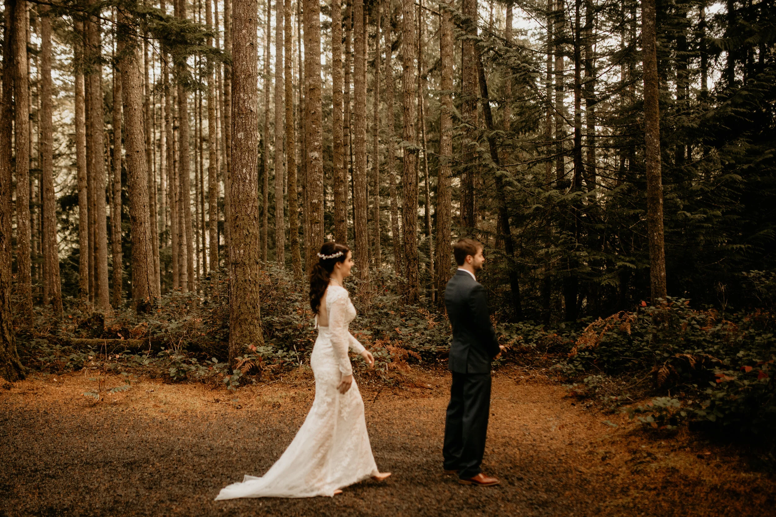 Forest elopement - Mountain Woods elopement - snoqualmie falls wedding - Salish lodge wedding - snoqualmie falls elopement photographer - Salish lodge wedding photographer - snoqualmie pass elopement - waterfall elopement vibes - fall elopement insp…