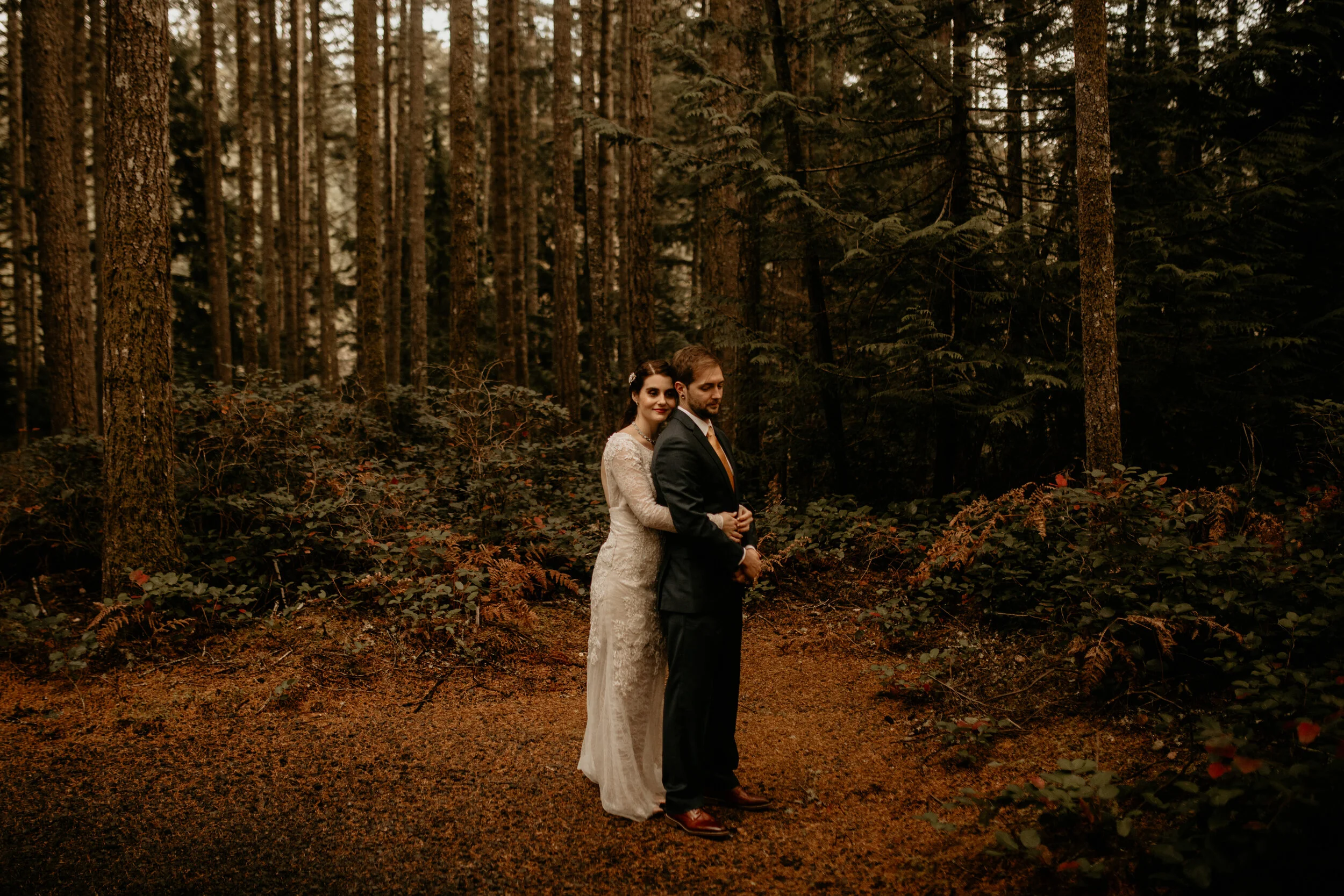 Forest elopement - Mountain Woods elopement - snoqualmie falls wedding - Salish lodge wedding - snoqualmie falls elopement photographer - Salish lodge wedding photographer - snoqualmie pass elopement - waterfall elopement vibes - fall elopement insp…