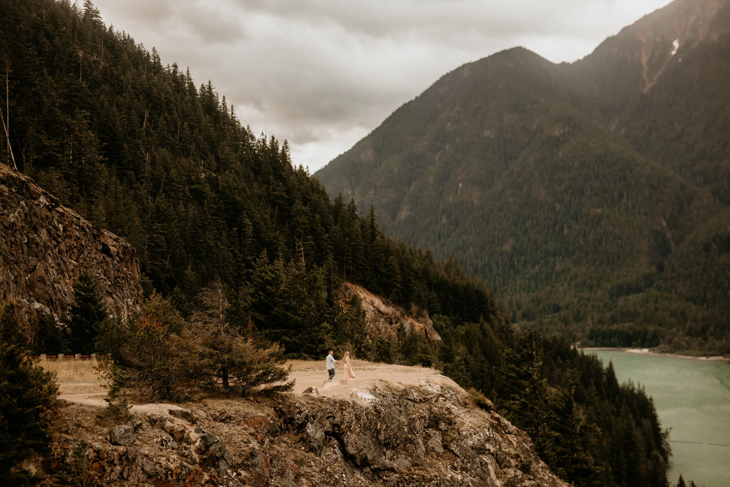 North cascades national park elopement - Mount Rainier National Park Elopement - Olympic National Park Elopement - Best places to elope in Washington - most beautiful places in pnw to elope - best elopement locations in Washington -North cascades na…