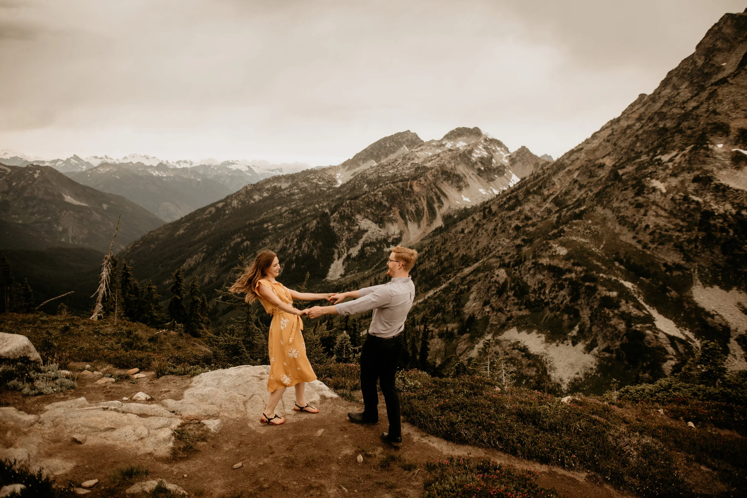 North cascades national park elopement - Mount Rainier National Park Elopement - Olympic National Park Elopement - Best places to elope in Washington - most beautiful places in pnw to elope - best elopement locations in Washington -North cascades na…