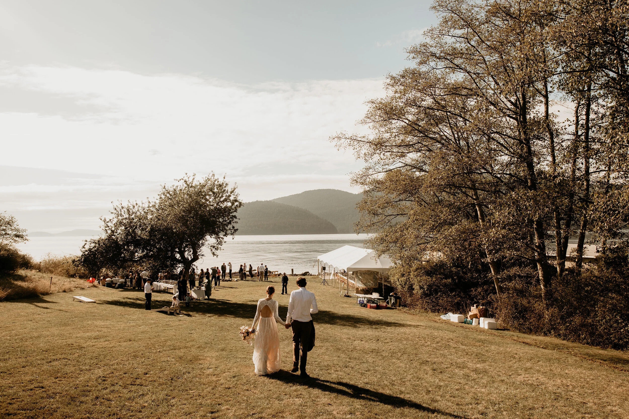 North cascades national park elopement - Mount Rainier National Park Elopement - Olympic National Park Elopement - Best places to elope in Washington - most beautiful places in pnw to elope - best elopement locations in Washington -North cascades na…