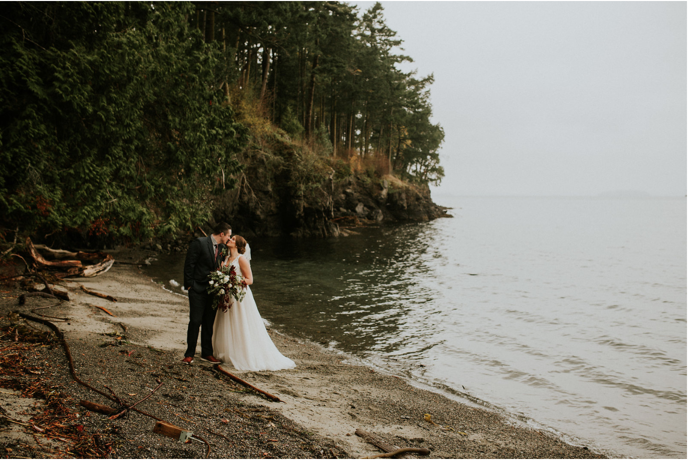 North cascades national park elopement - Mount Rainier National Park Elopement - Olympic National Park Elopement - Best places to elope in Washington - most beautiful places in pnw to elope - best elopement locations in Washington -North cascades na…