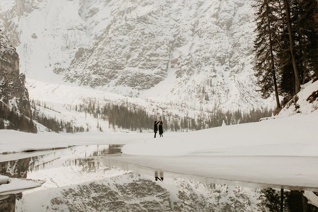 lago di braies elopement photographer