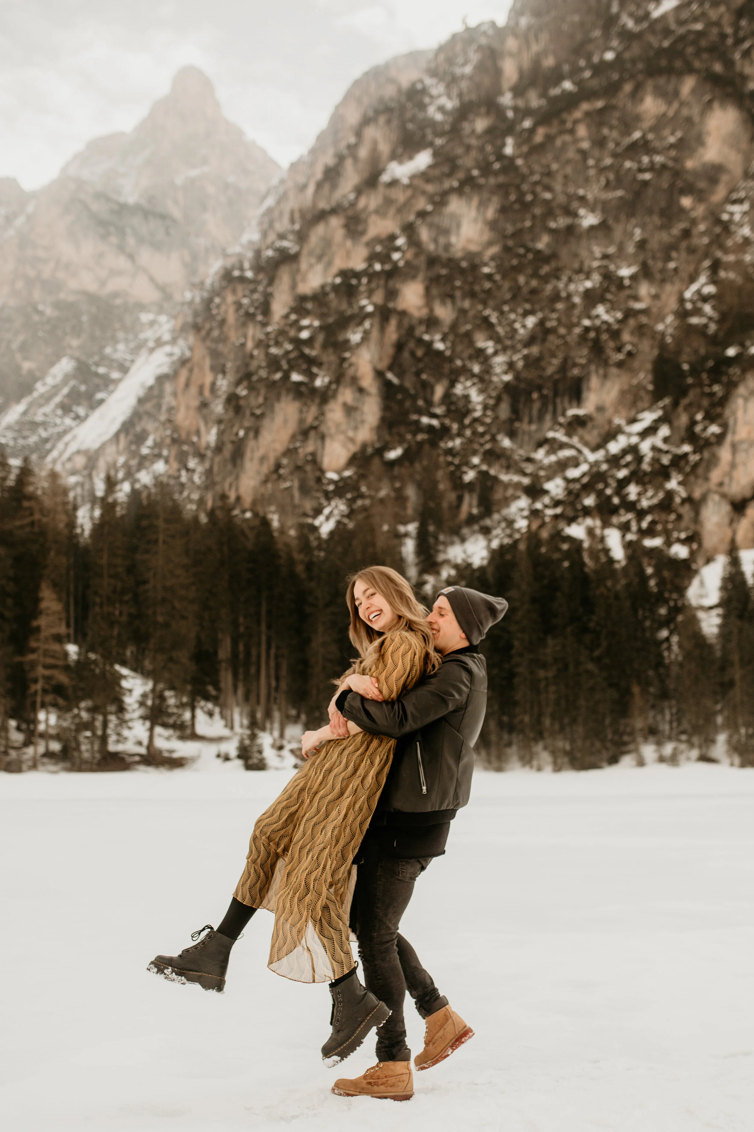lago di braies elopement photographer