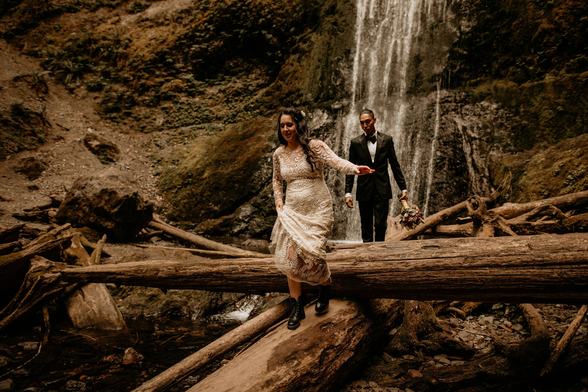 Lake-crescent-marymere-falls-elopement-photography-breeanna-lasher-Portriats-129.jpg