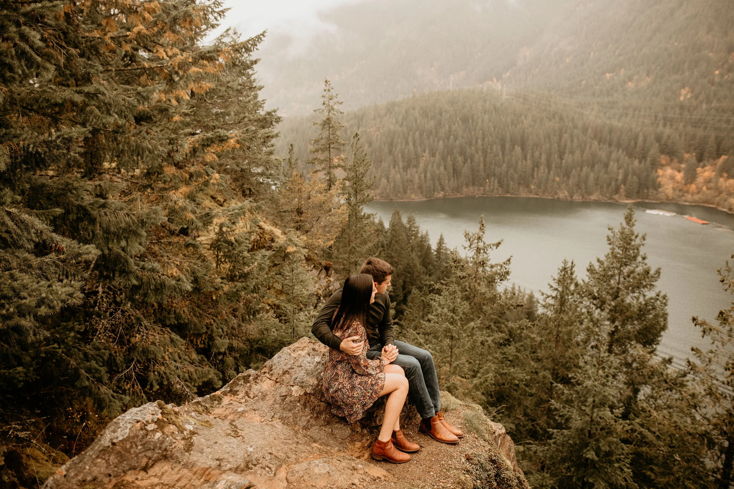 Diablo-lake-engagement-photographer-breeanna-lasher-10.jpg